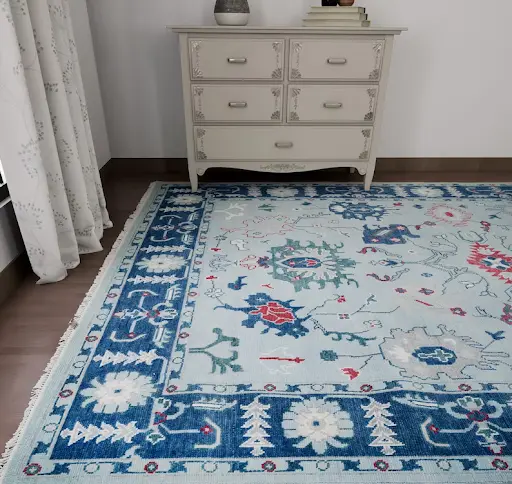 What are Key Differences Between Persian and Turkish Rugs?