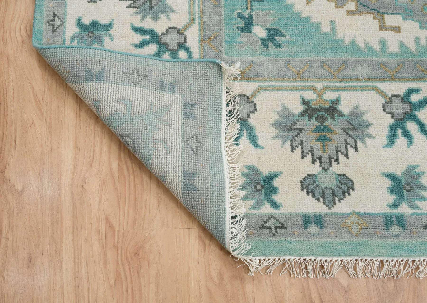 Aqua & Ivory Hand-Knotted Oushak Rug – Palmette & Vine