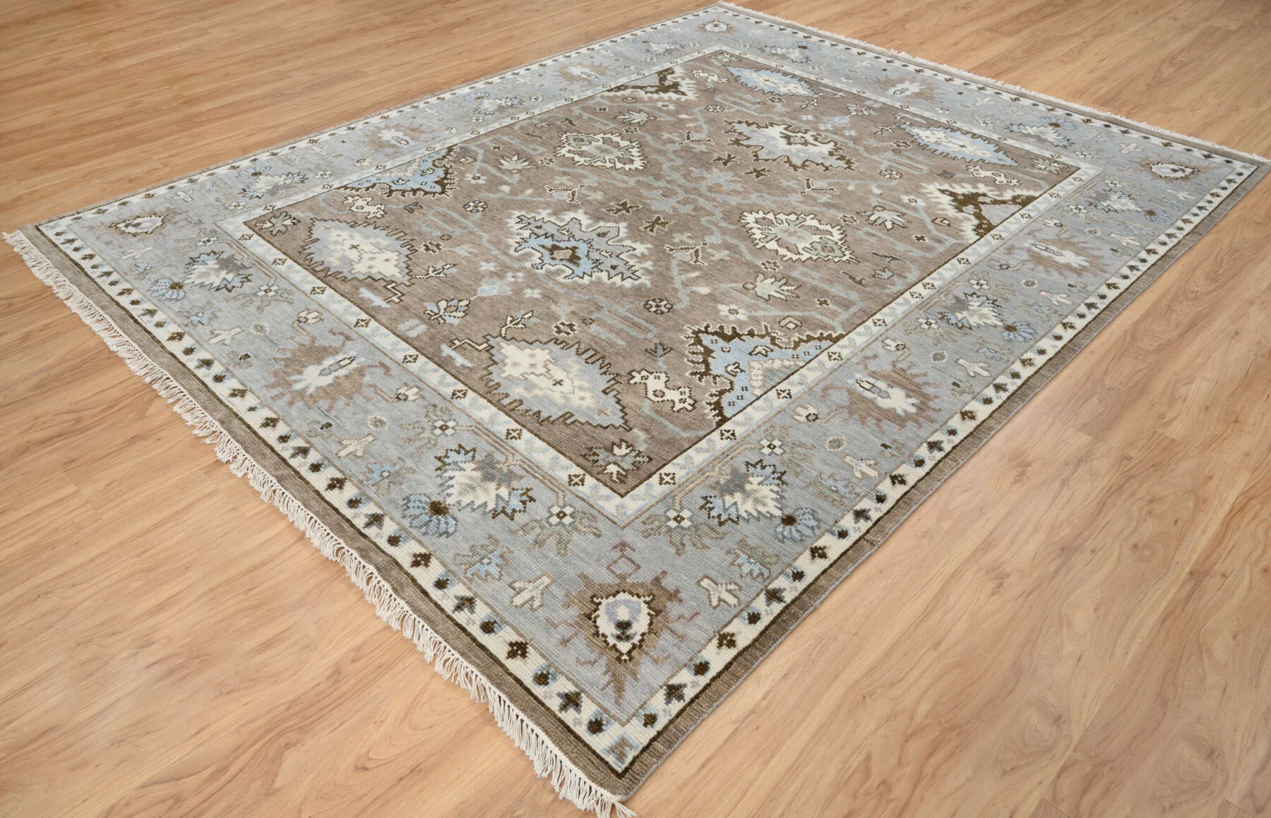 Taupe Hand-Knotted Oushak Rug – Palmette & Vine