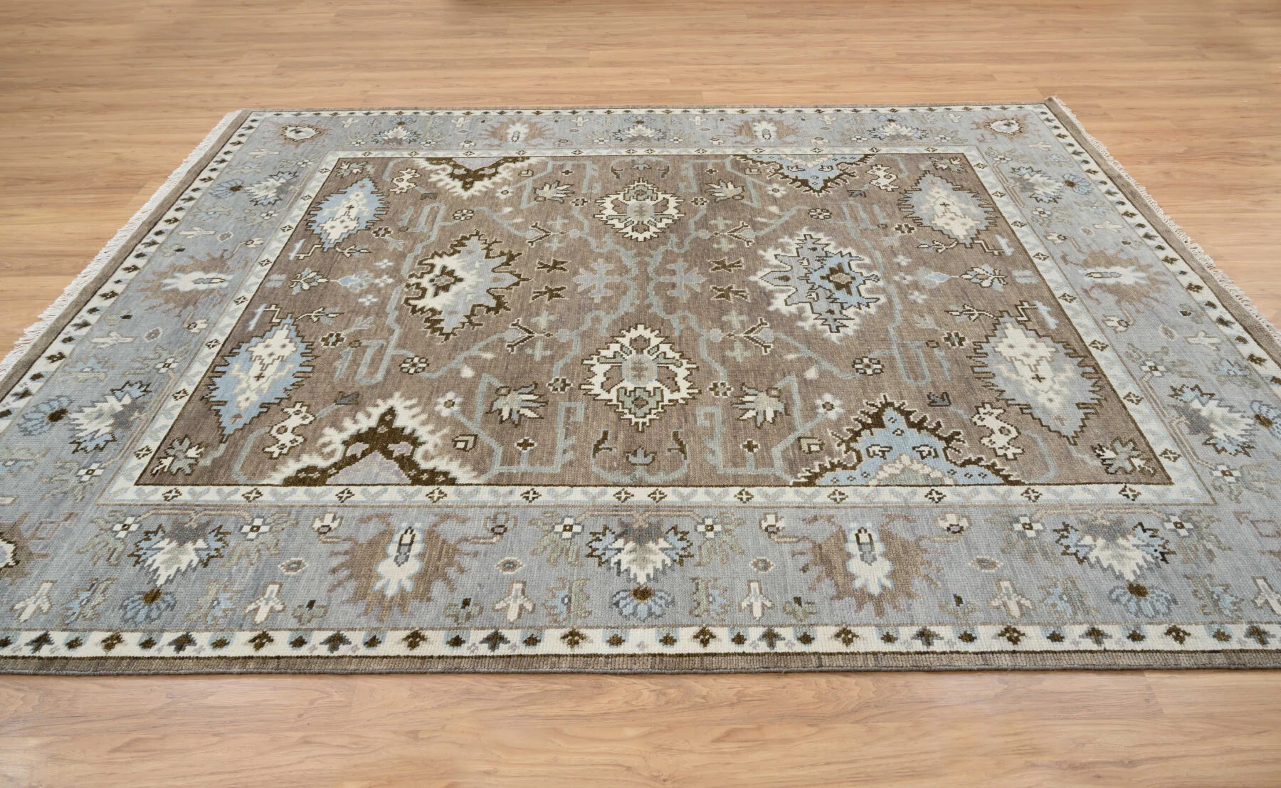 Taupe Hand-Knotted Oushak Rug – Palmette & Vine