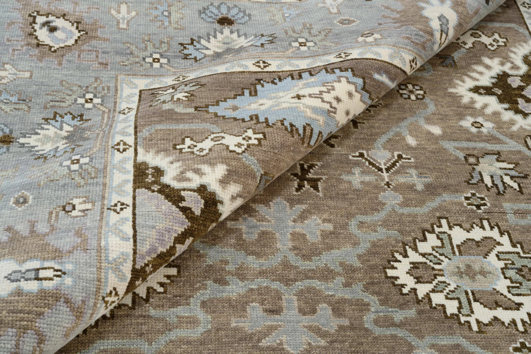 Taupe Hand-Knotted Oushak Rug – Palmette & Vine