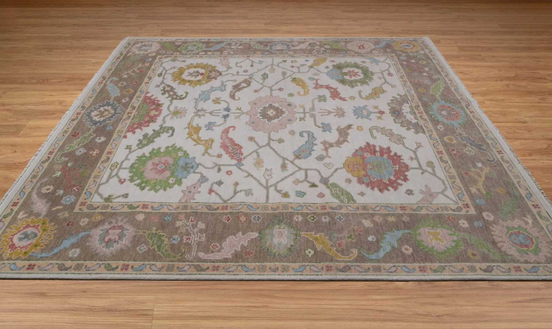 Ivory & Olive Hand-Knotted Oushak Rug – Palmette & Rosette (3151)