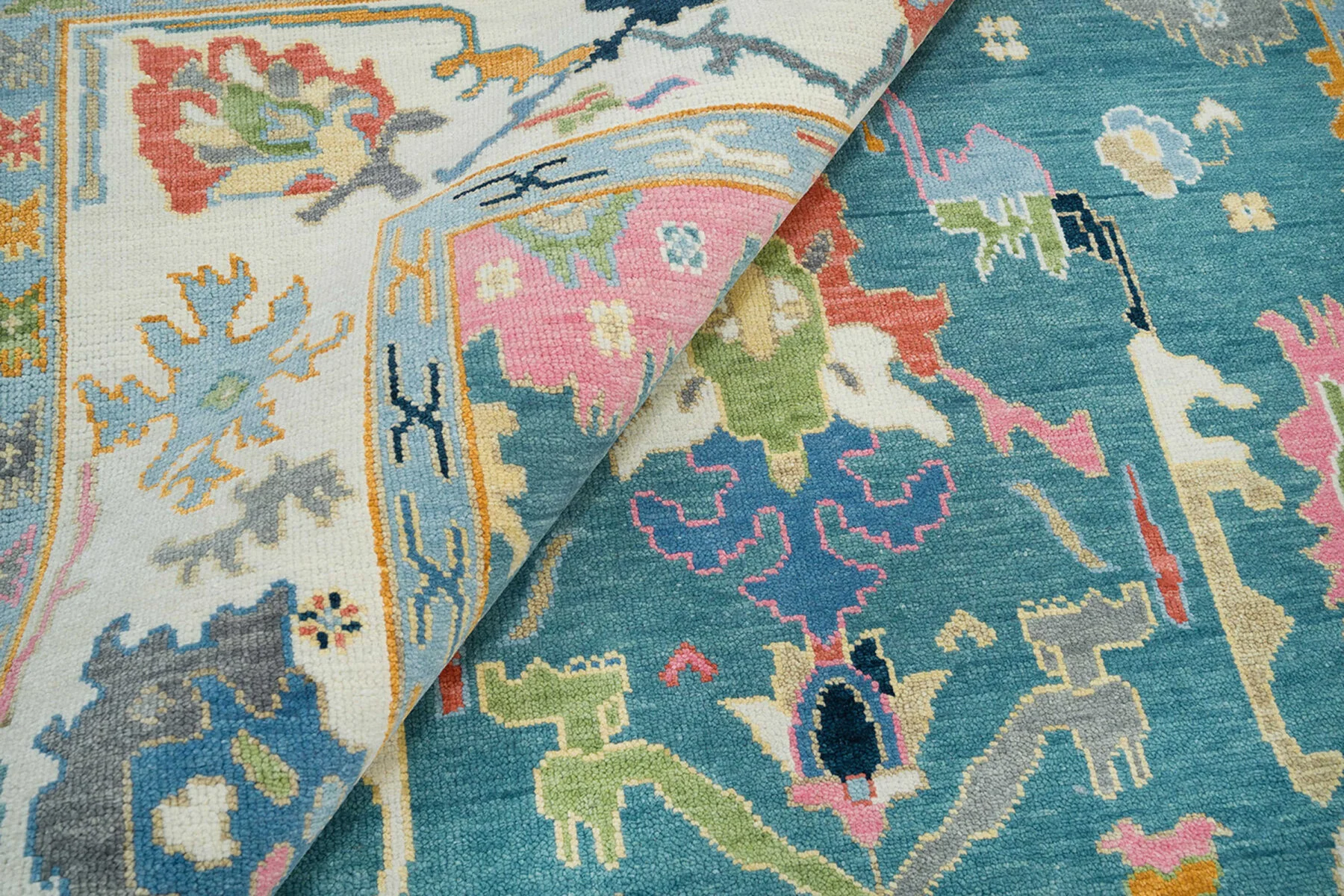 Teal & Blush Hand-Knotted Oushak Rug – Palmette & Rosette (3321)