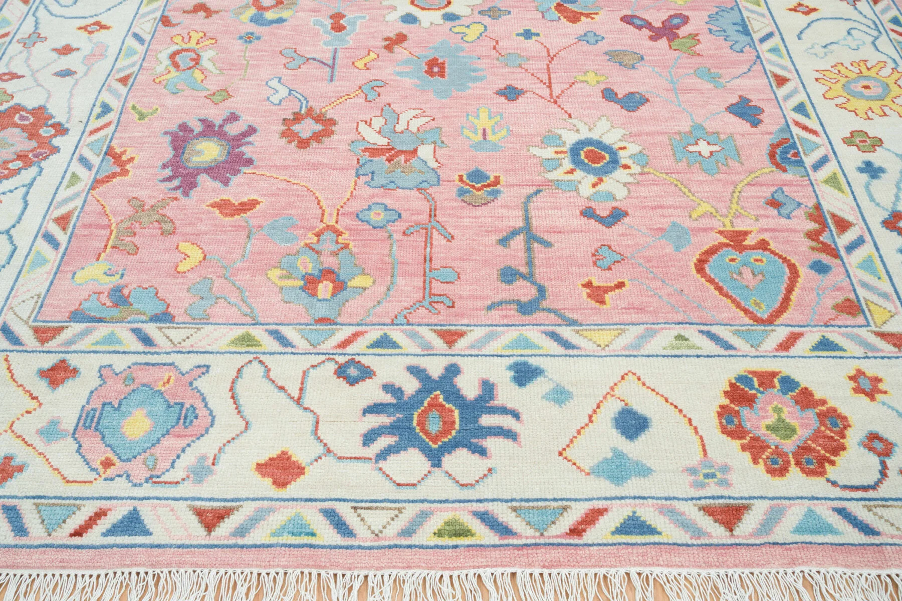 Rose Pink Hand-Knotted Oushak Rug – Rosette & Tulip