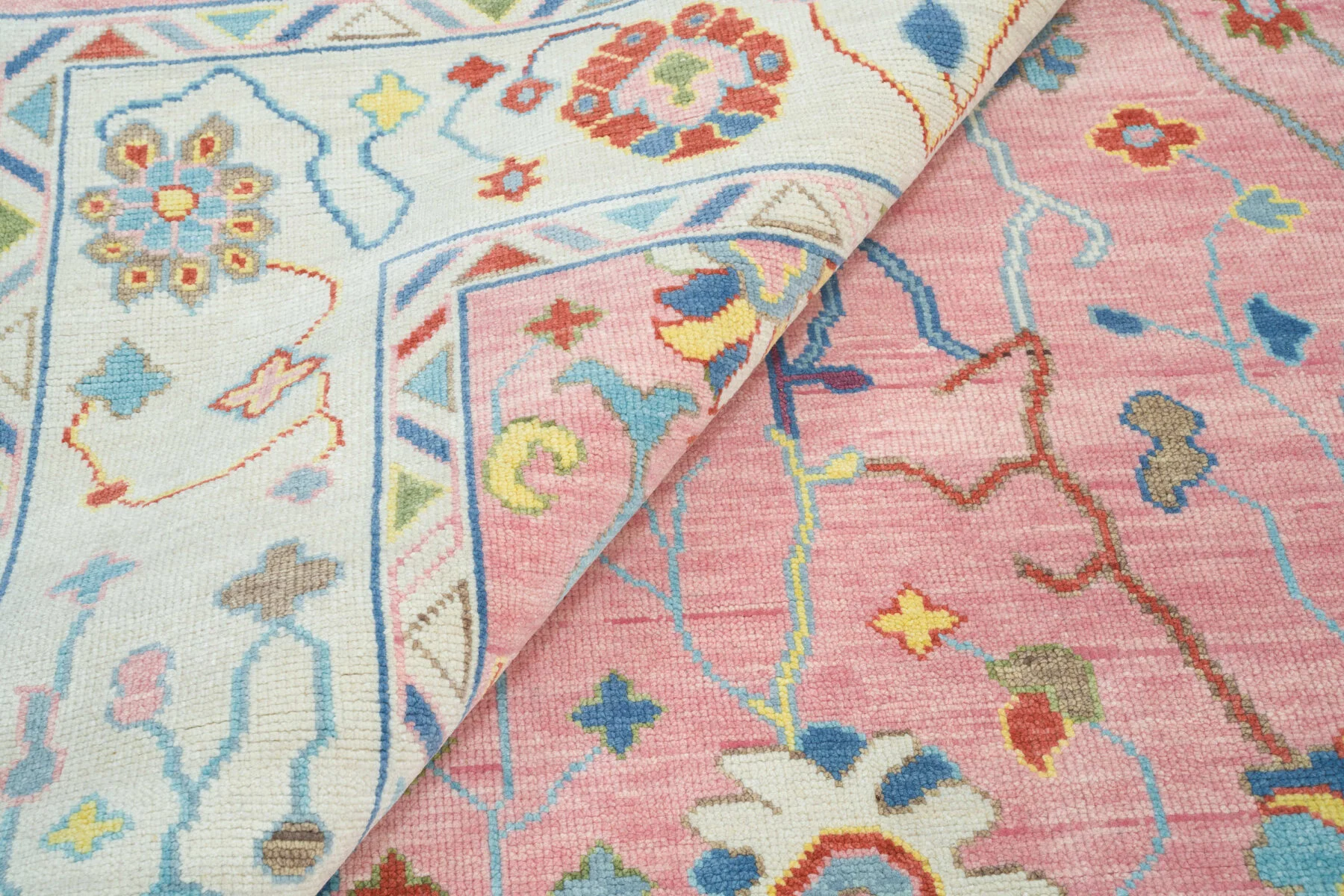 Rose Pink Hand-Knotted Oushak Rug – Rosette & Tulip