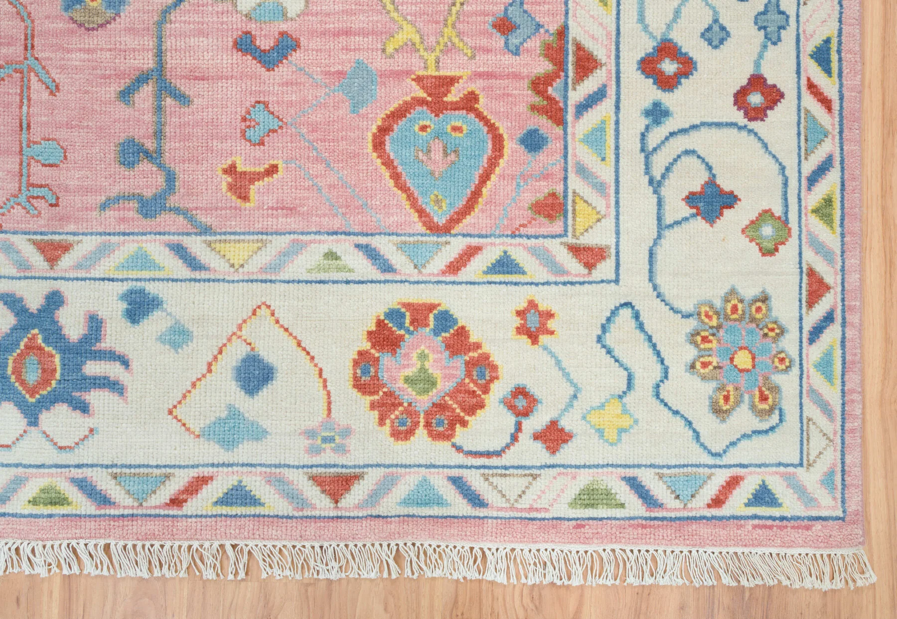 Rose Pink Hand-Knotted Oushak Rug – Rosette & Tulip