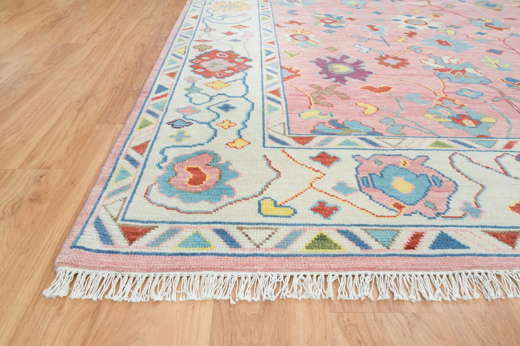 Rose Pink Hand-Knotted Oushak Rug – Rosette & Tulip