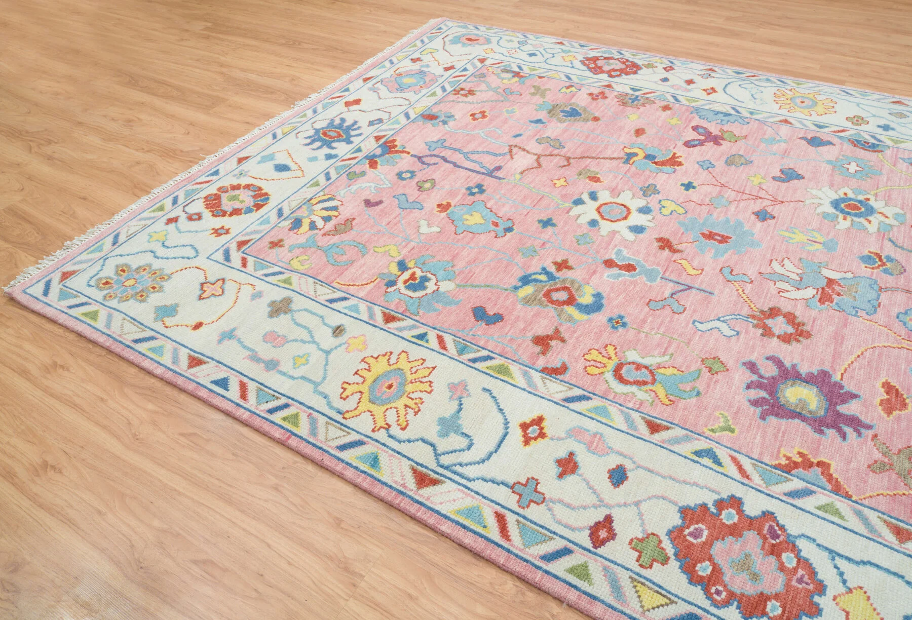 Rose Pink Hand-Knotted Oushak Rug – Rosette & Tulip