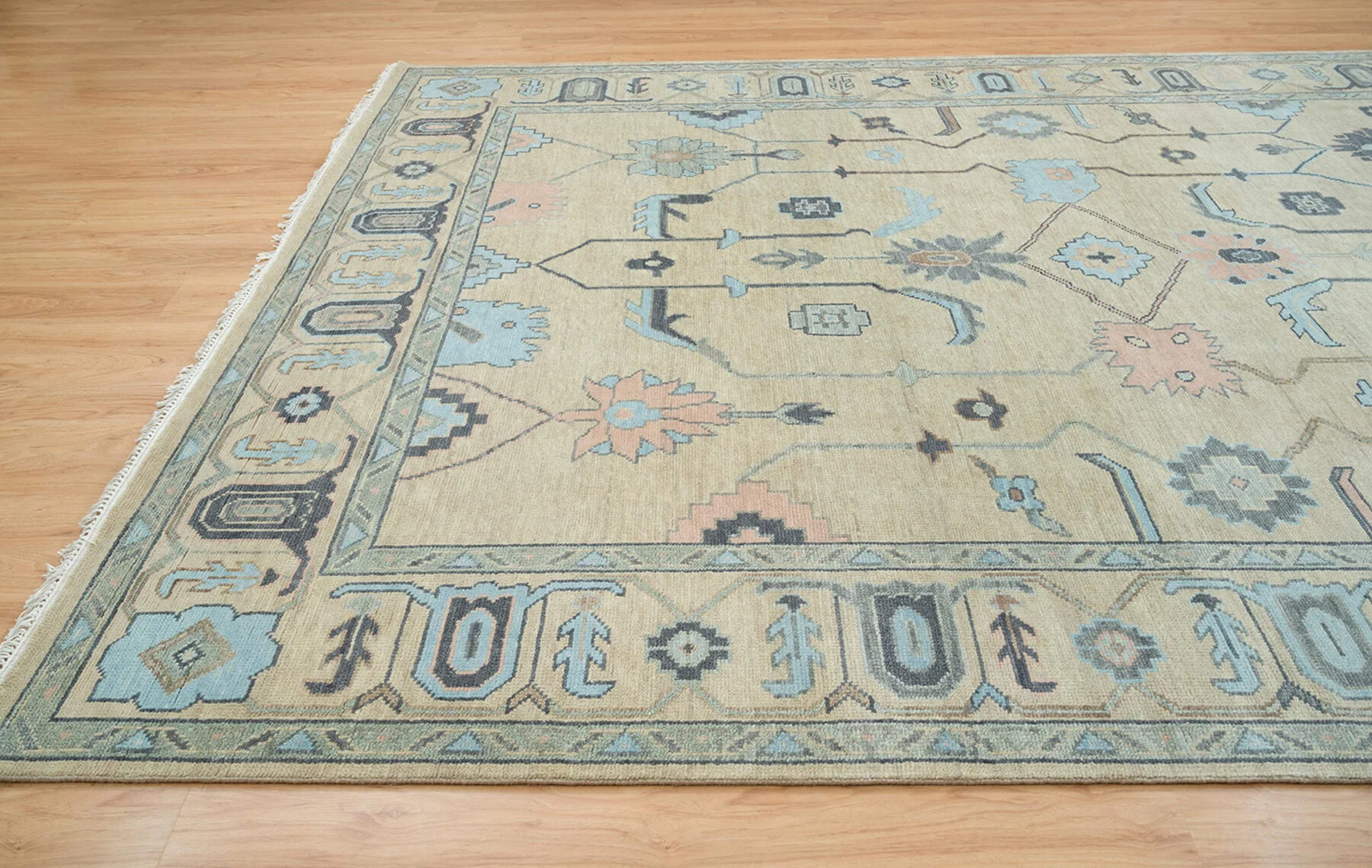 Sand & Grey Hand-Knotted Oushak Rug – Palmette & Vine