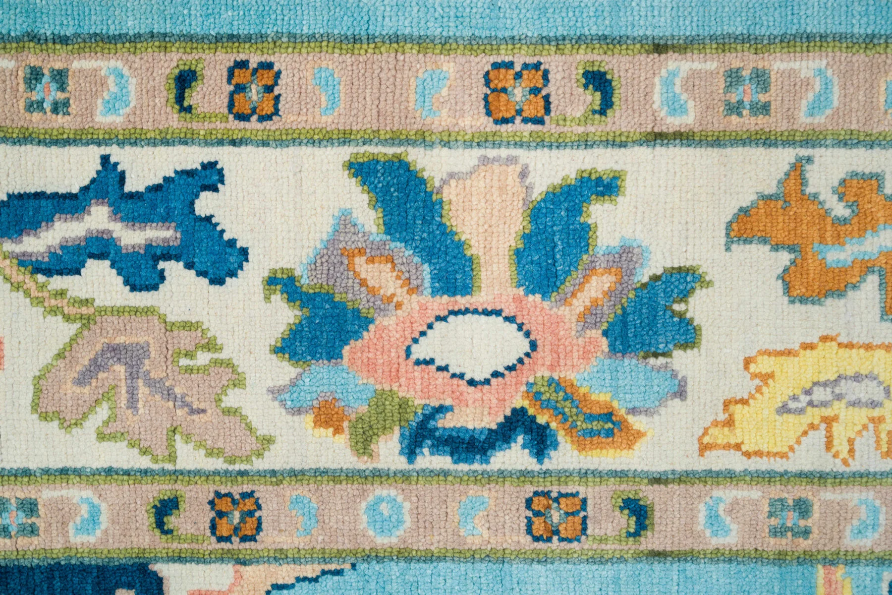 Blue & Blush Hand-Knotted Oushak Rug – Palmette & Rosette (3450)