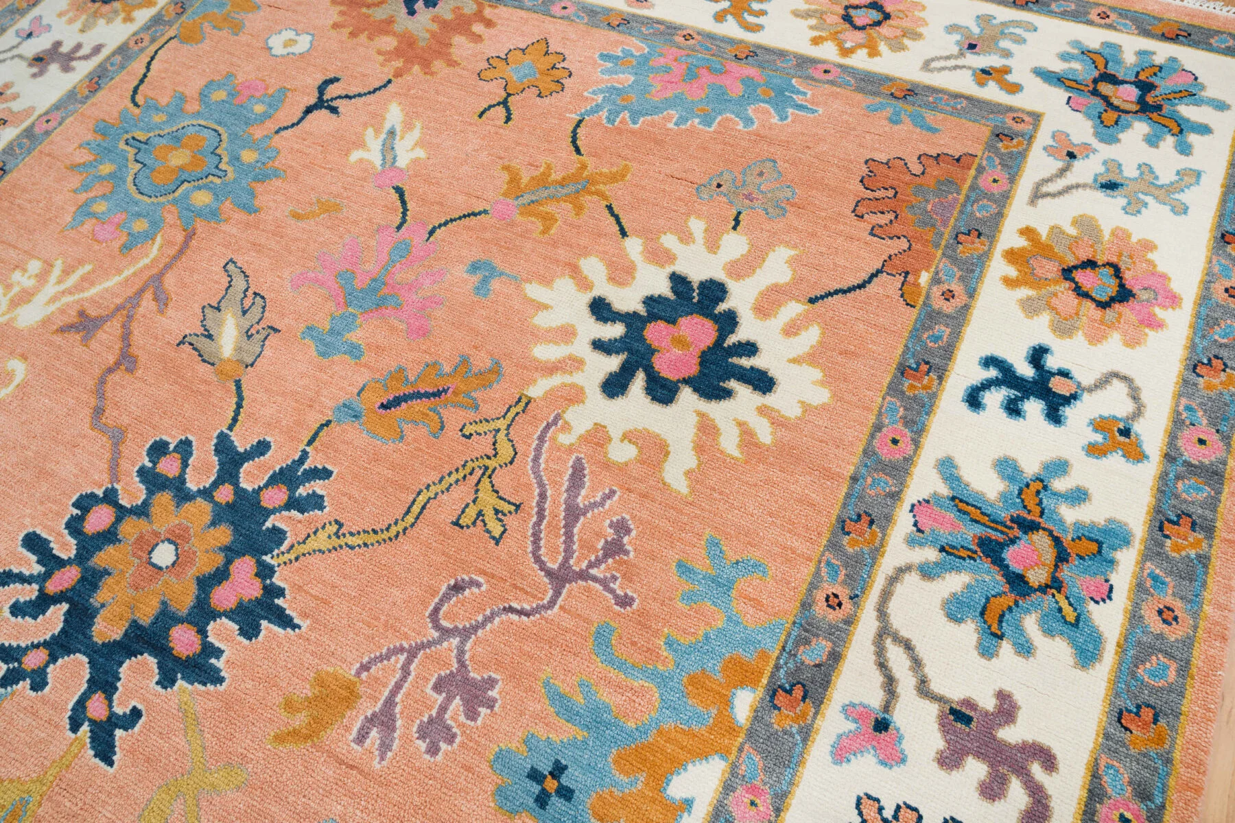Orange Hand-Knotted Oushak Rug – Rosette & Palmette