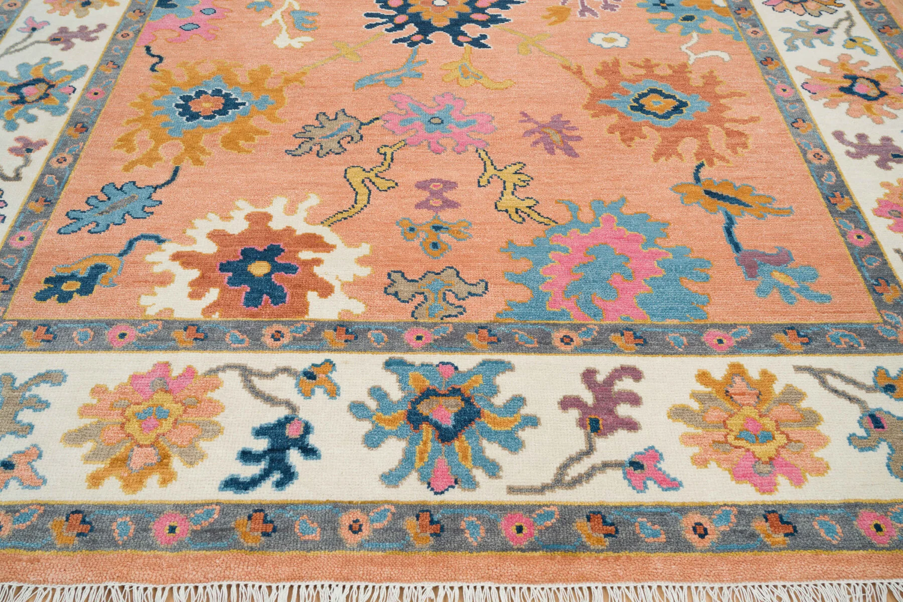 Orange Hand-Knotted Oushak Rug – Rosette & Palmette