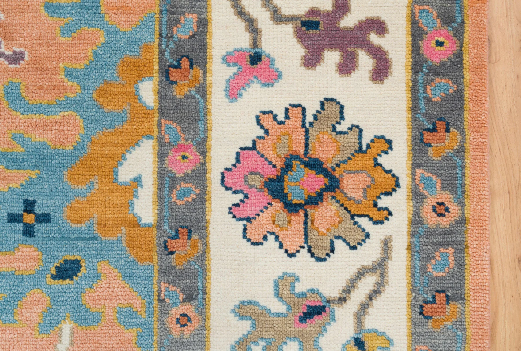 Orange Hand-Knotted Oushak Rug – Rosette & Palmette