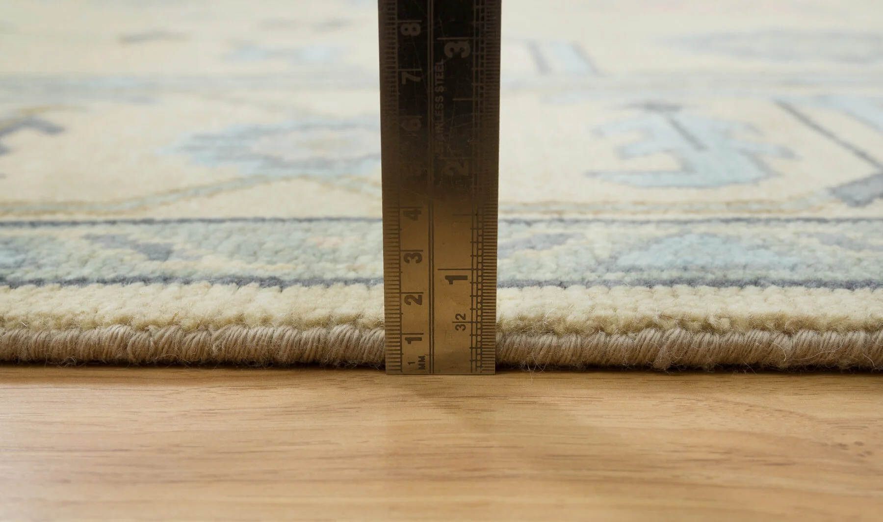 Sand Hand-Knotted Oushak Rug – Palmette & Angular-Vine