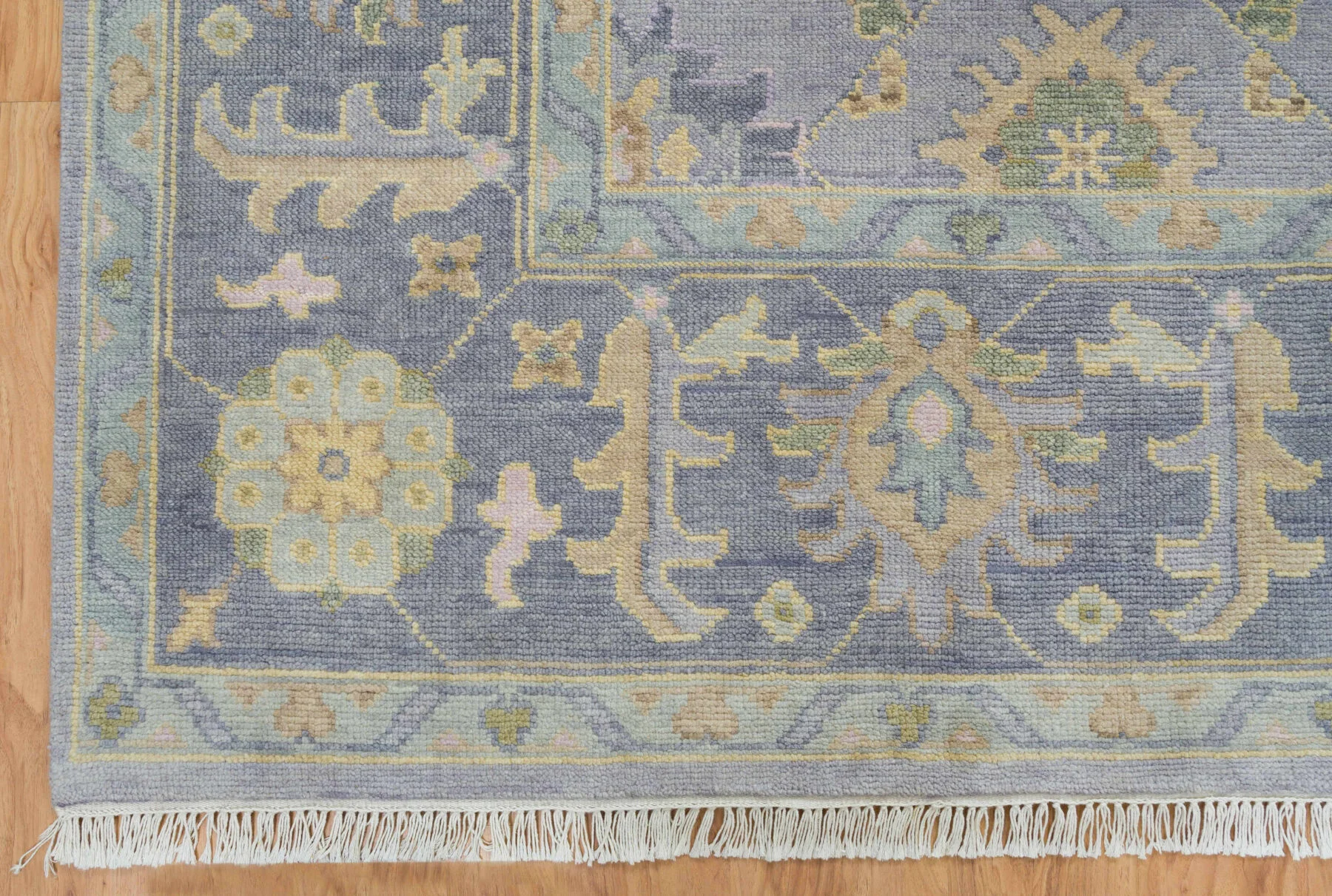 Lavender Hand-Knotted Oushak Rug – Rosette & Palmette