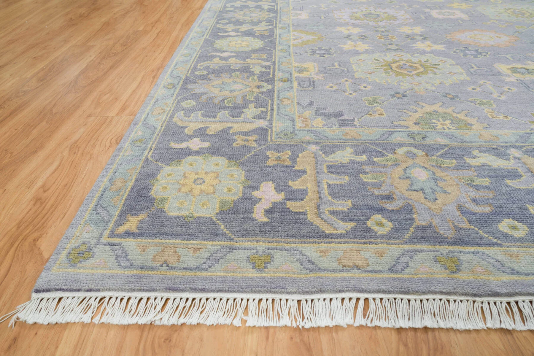Lavender Hand-Knotted Oushak Rug – Rosette & Palmette