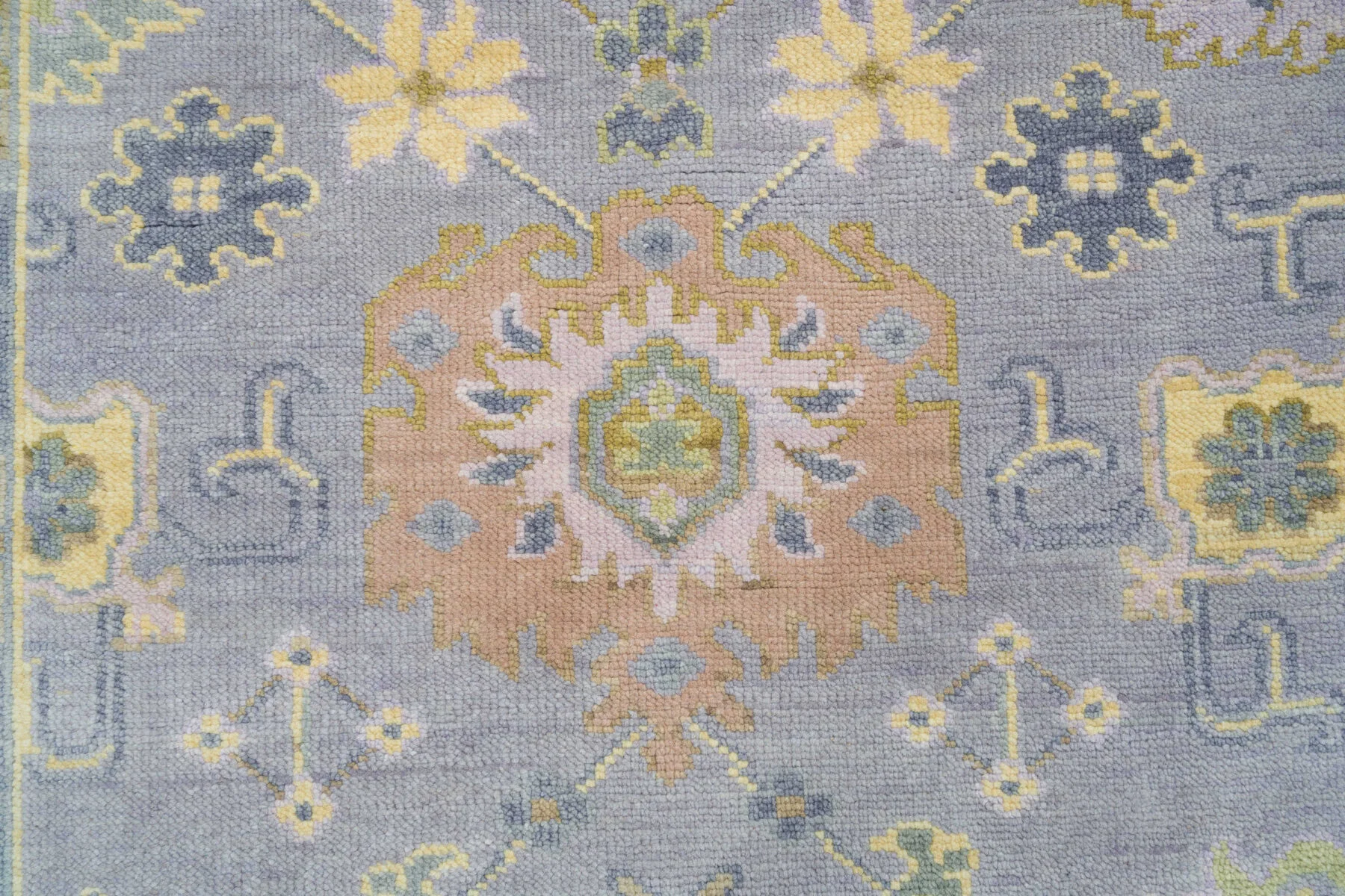 Lavender Hand-Knotted Oushak Rug – Rosette & Palmette
