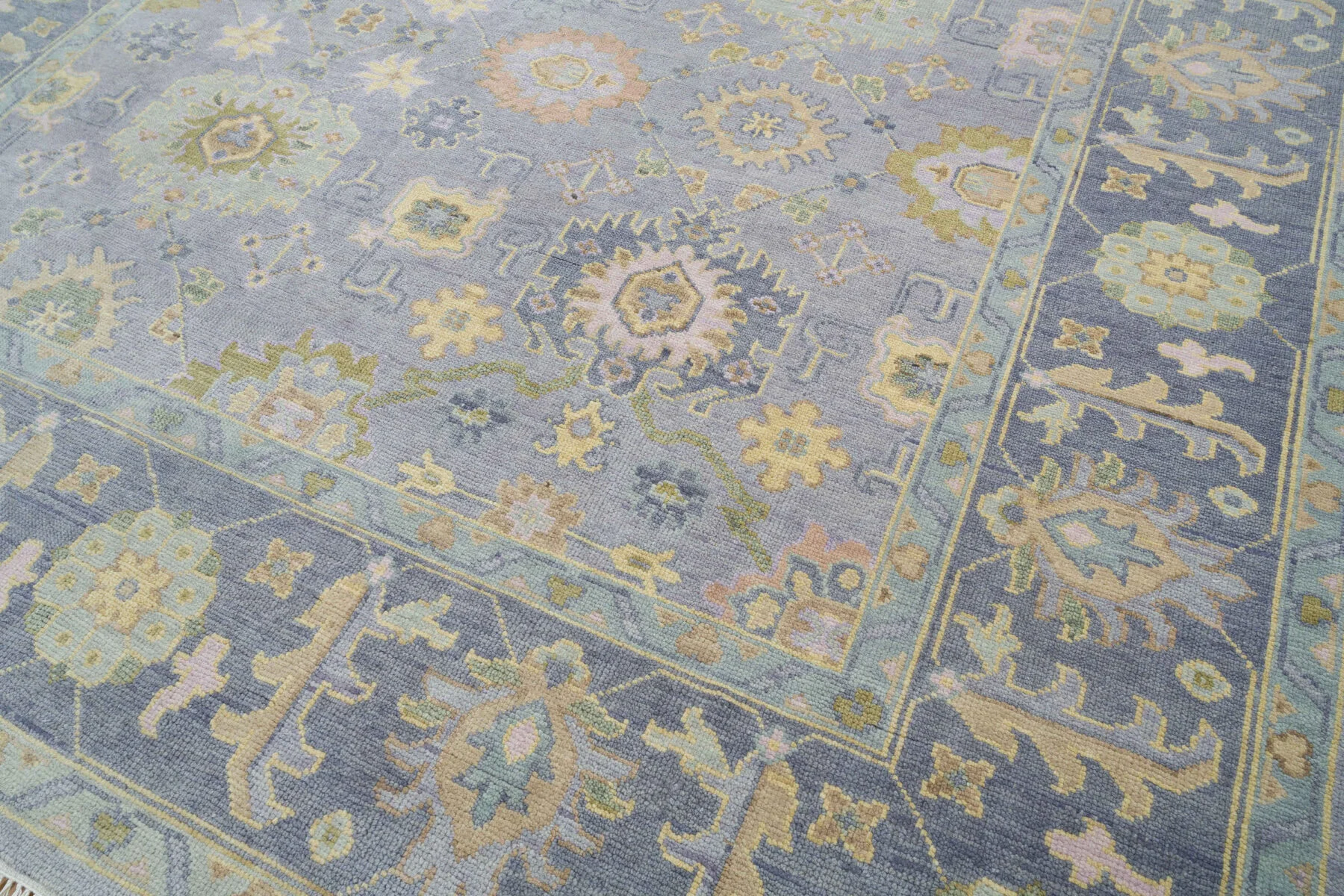 Lavender Hand-Knotted Oushak Rug – Rosette & Palmette