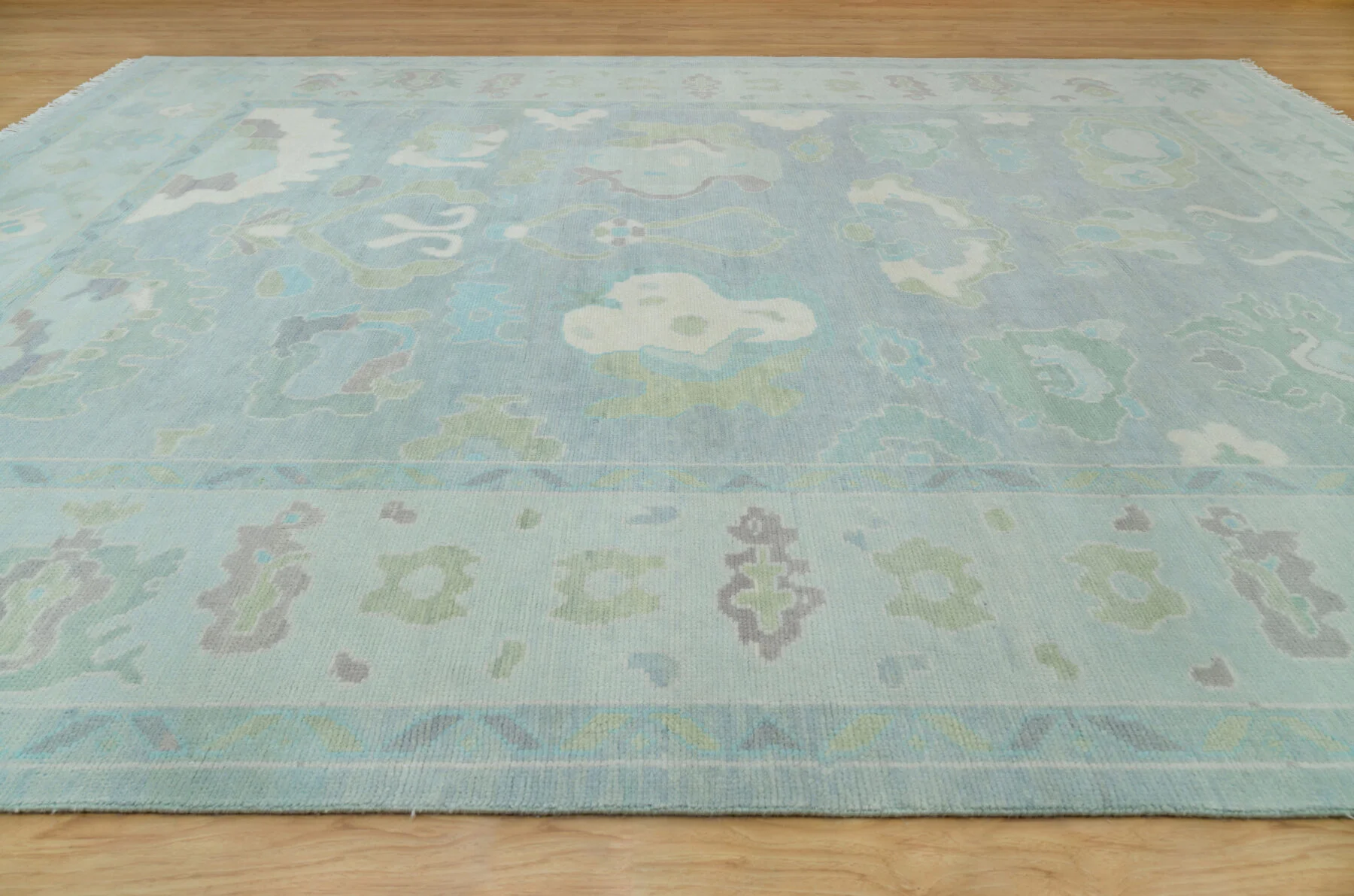 Teal & Blue Hand-Knotted Oushak Rug – Palmette & Rosette