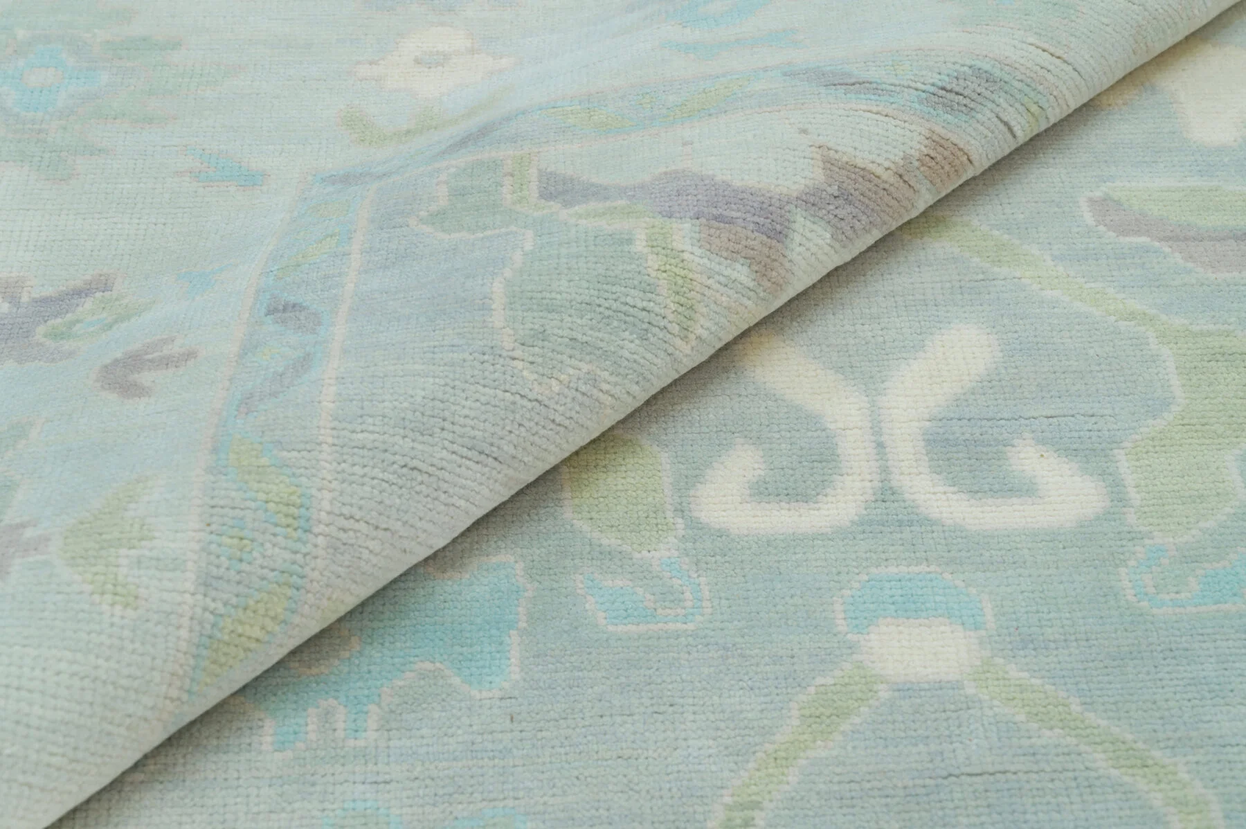 Teal & Blue Hand-Knotted Oushak Rug – Palmette & Rosette
