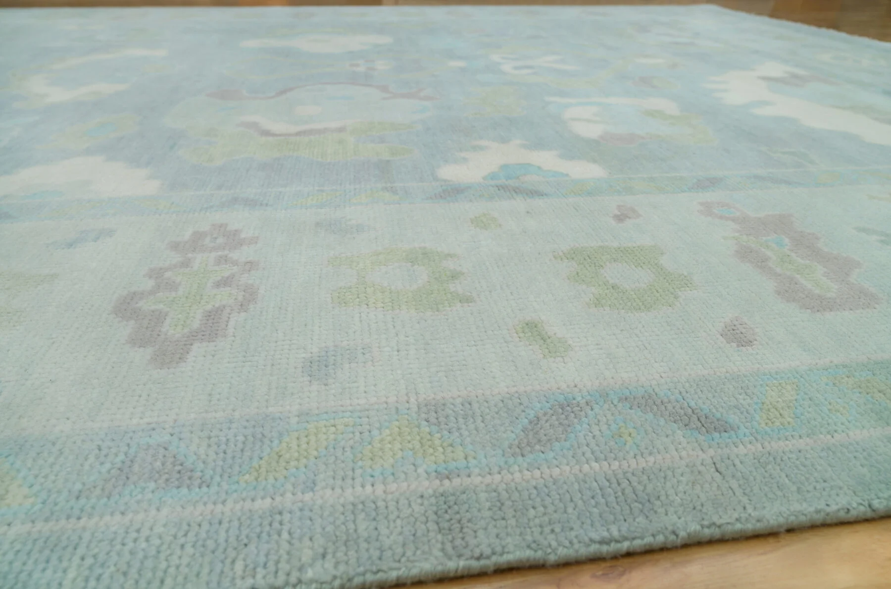 Teal & Blue Hand-Knotted Oushak Rug – Palmette & Rosette