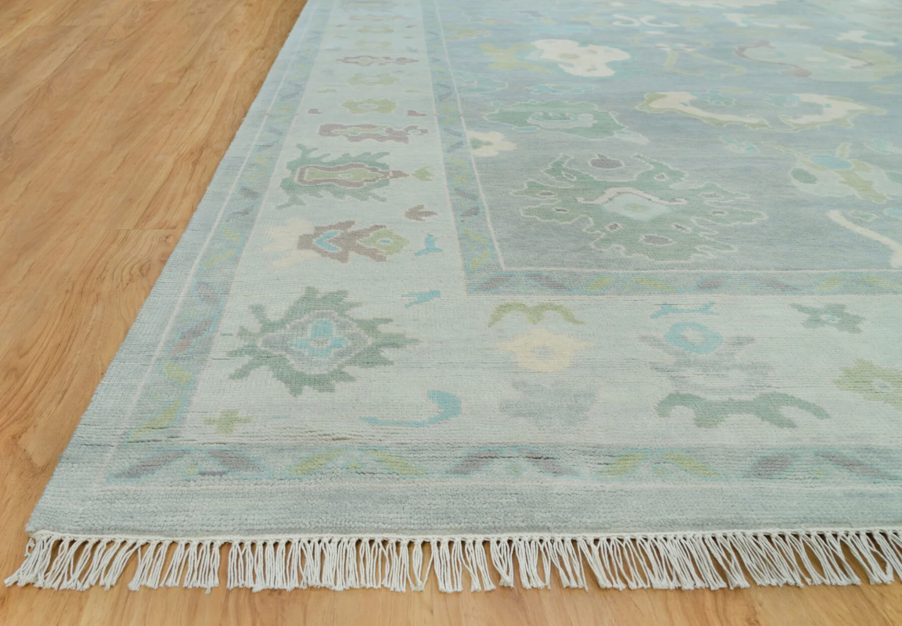 Teal & Blue Hand-Knotted Oushak Rug – Palmette & Rosette