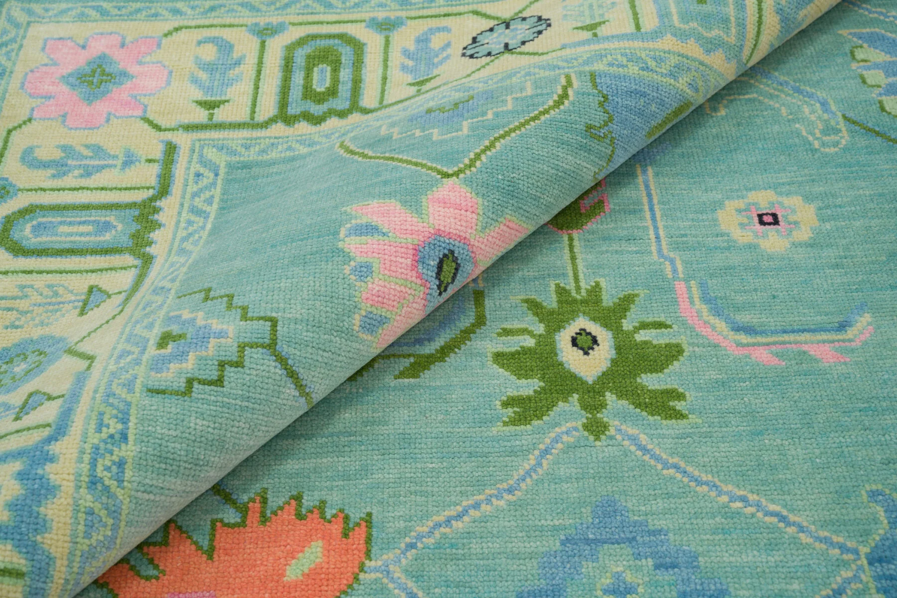 Aqua & Blush Hand-Knotted Oushak Rug – Palmette & Rosette