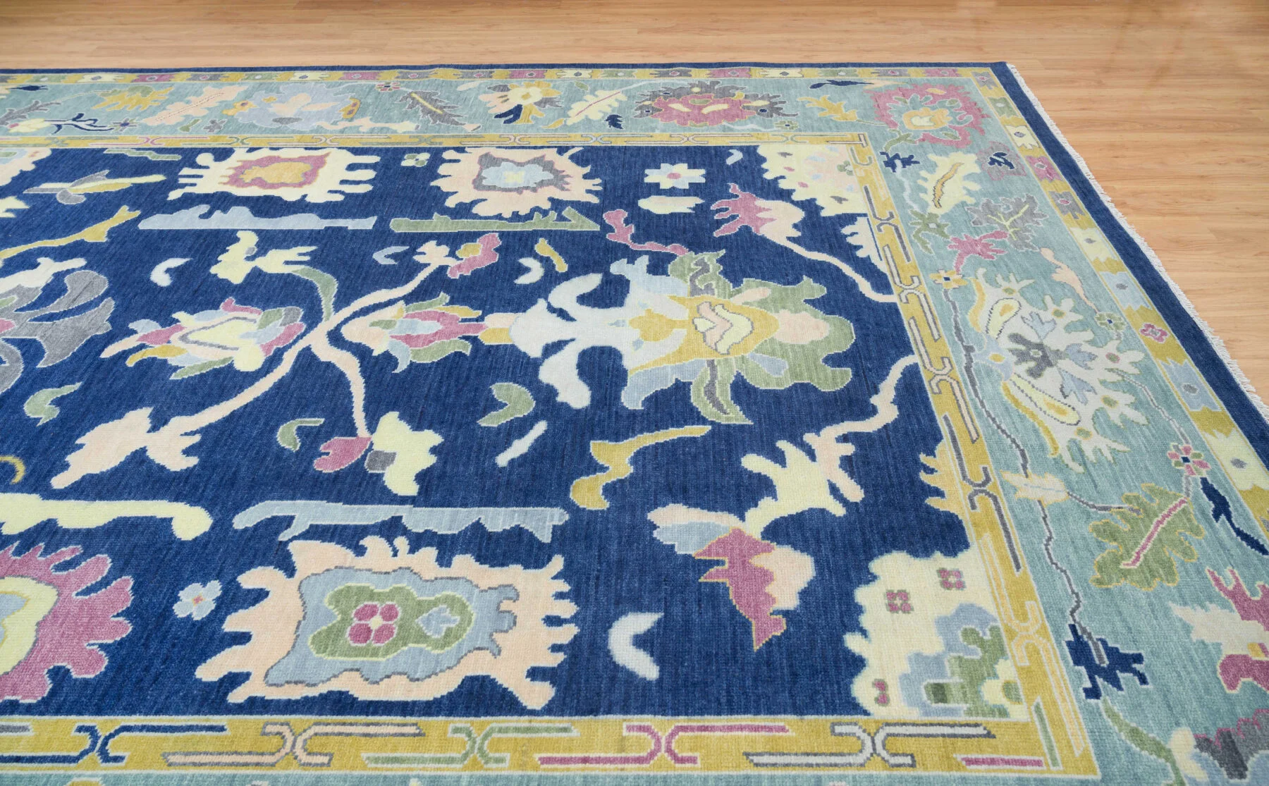 Navy & Blue Hand-Knotted Oushak Rug – Palmette & Rosette