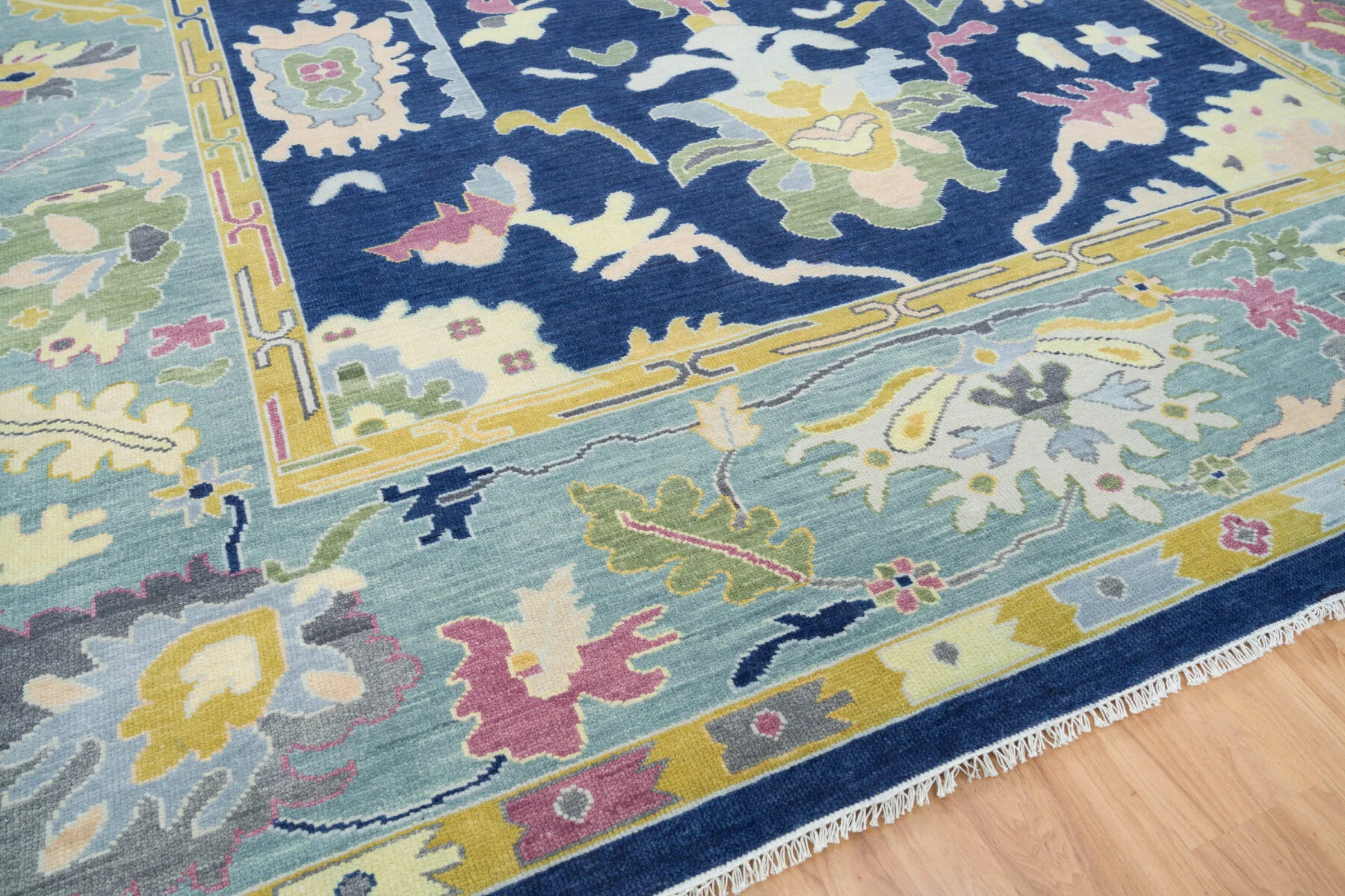Navy & Blue Hand-Knotted Oushak Rug – Palmette & Rosette