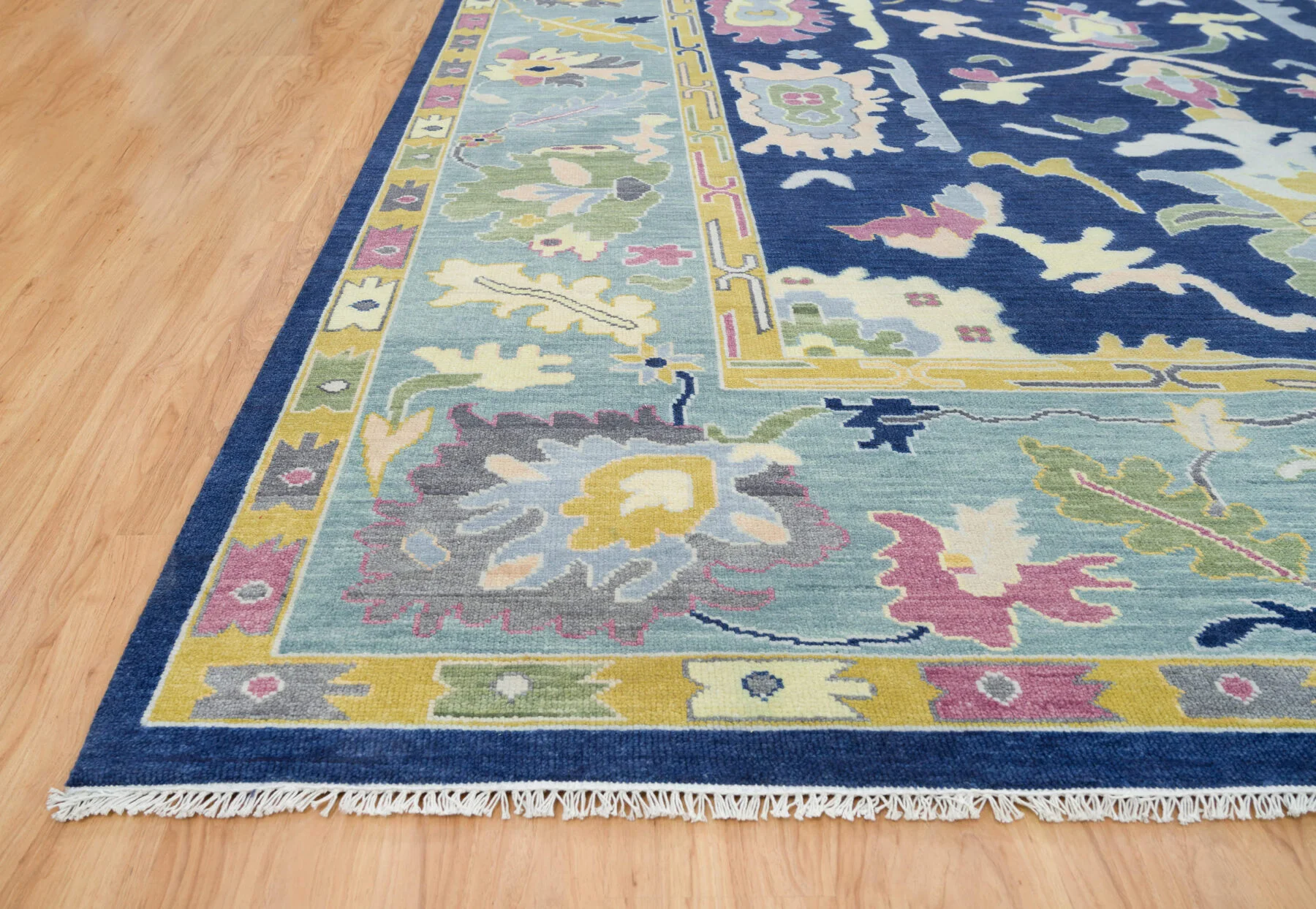 Navy & Blue Hand-Knotted Oushak Rug – Palmette & Rosette