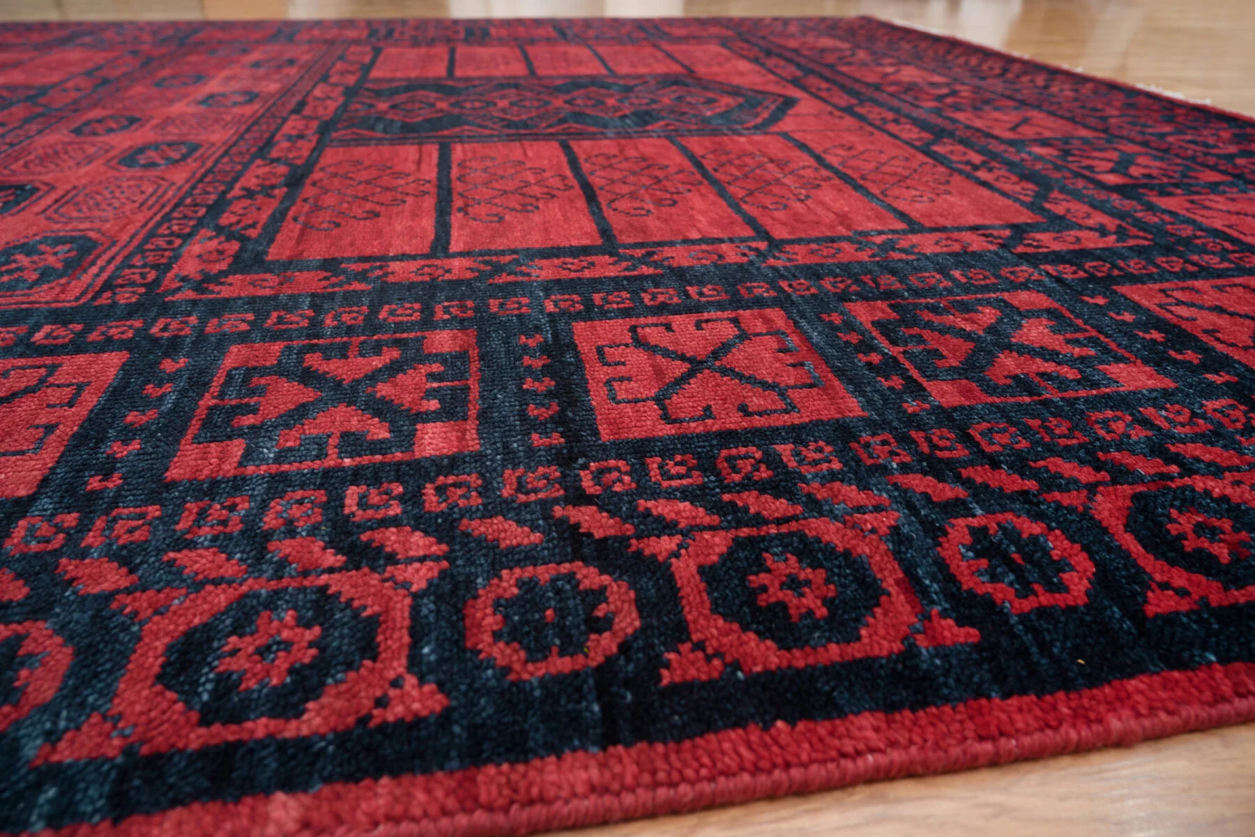 Red Hand-Knotted Tribal Rug – Diamond & Gul