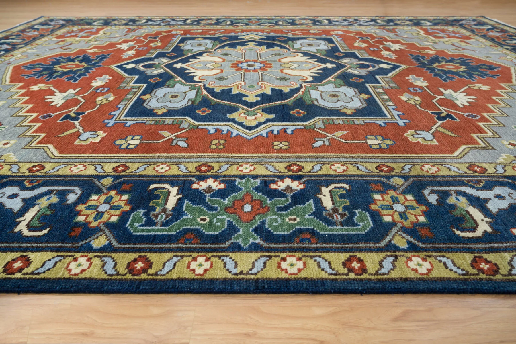 Rust Hand-Knotted Medallion Rug – Medallion & Palmette