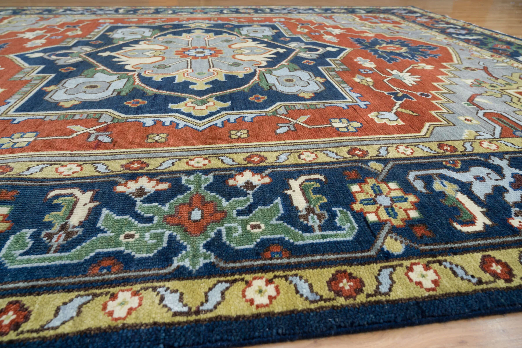 Rust Hand-Knotted Medallion Rug – Medallion & Palmette