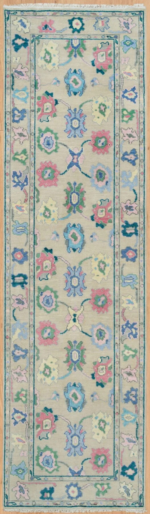 Beige & Coral Hand-Knotted Oushak Rug – Palmette & Rosette