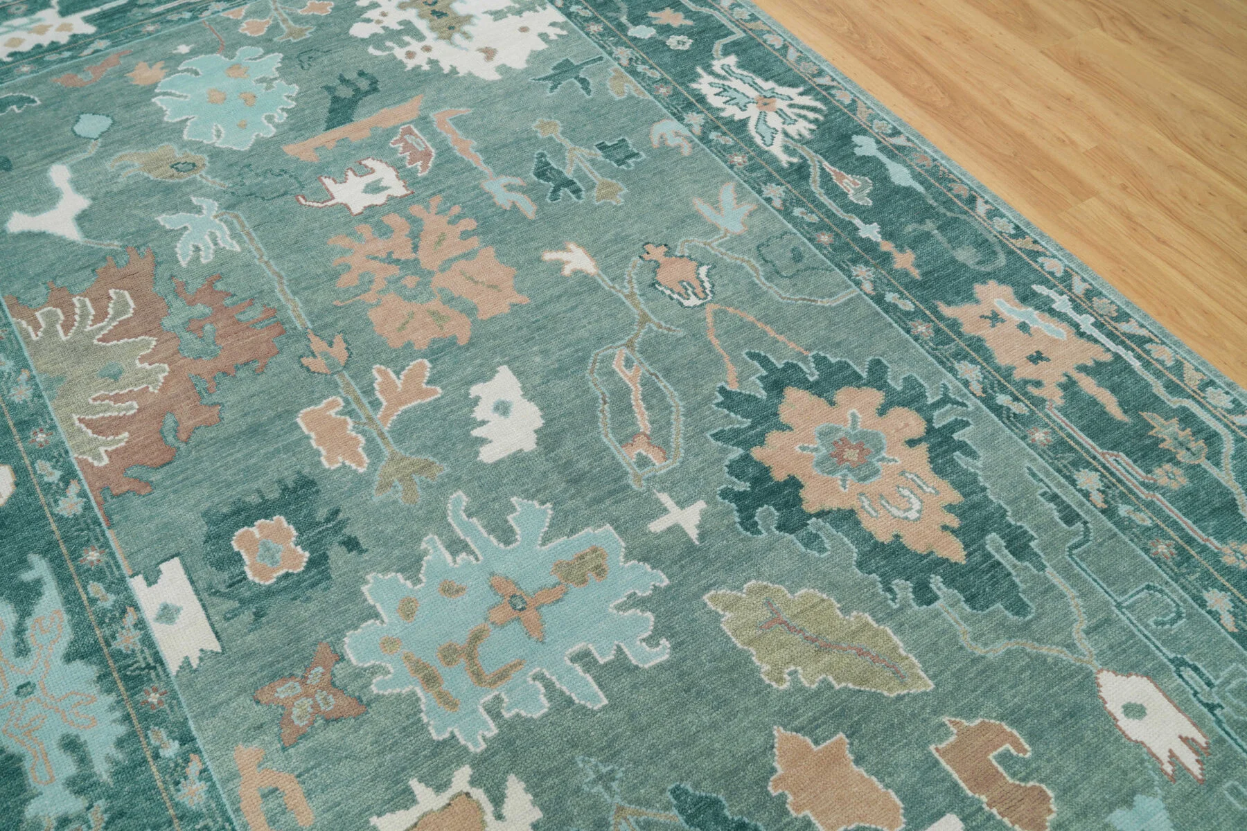 Teal Hand-Knotted Oushak Rug – Palmette & Vine