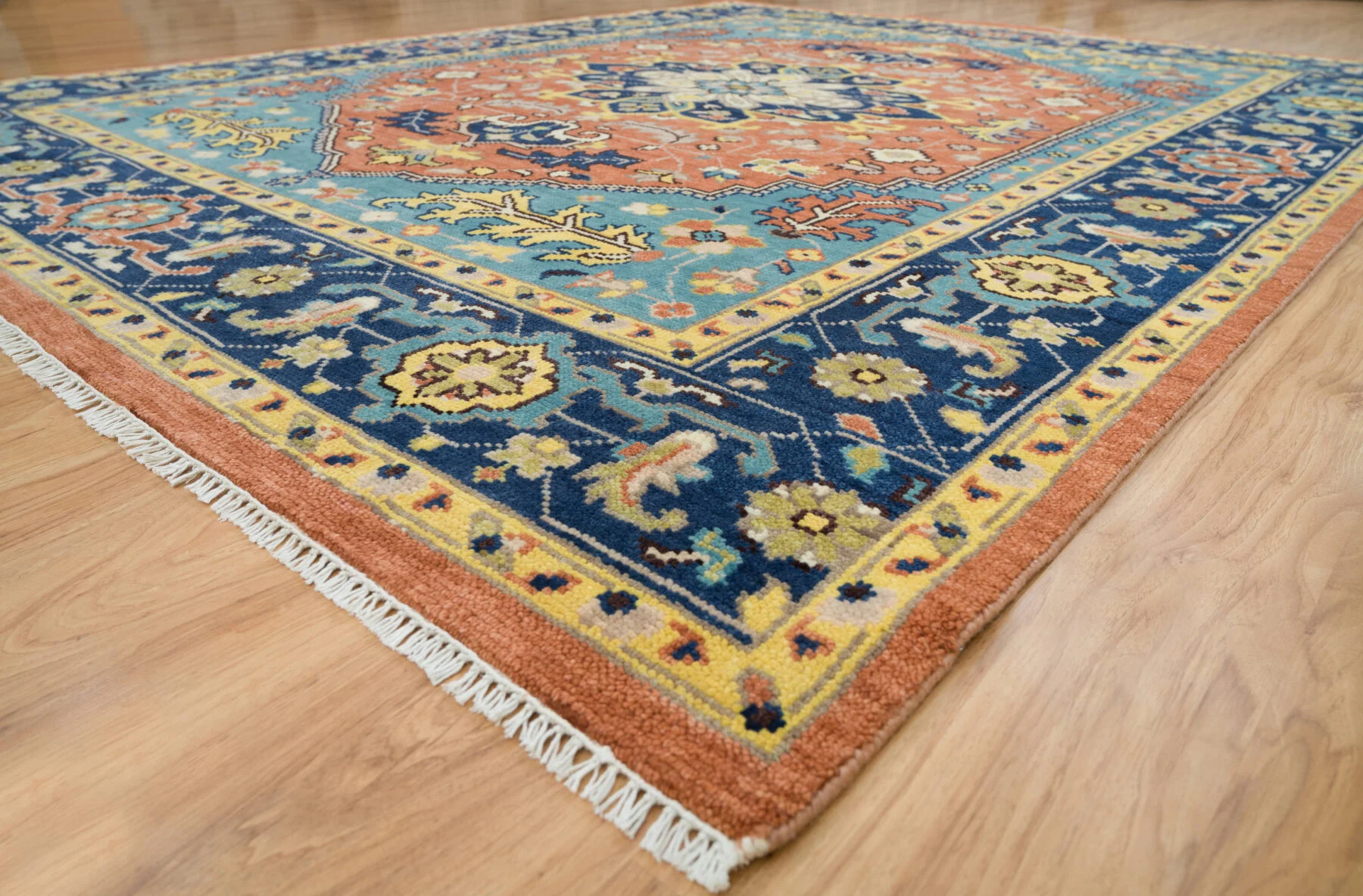 Rust Hand-Knotted Medallion Rug – Central Medallion & Palmette