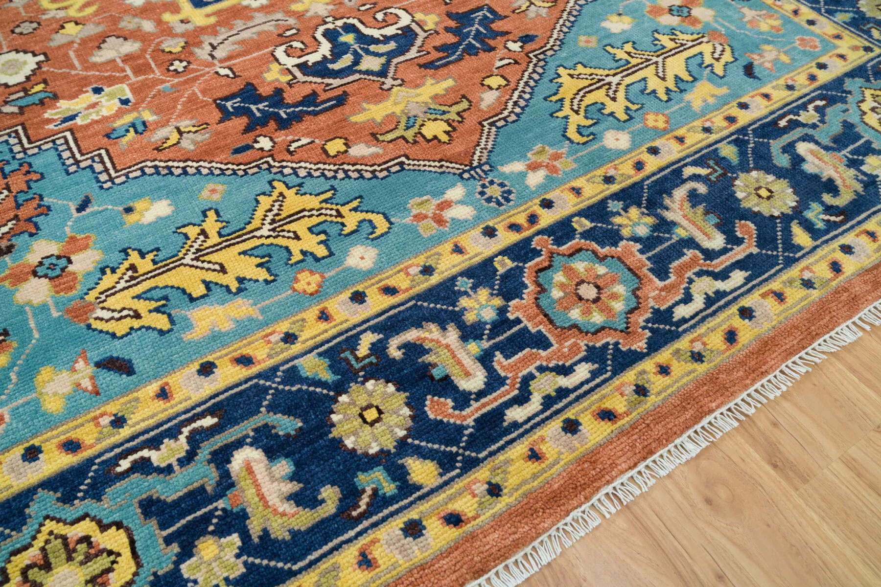 Rust Hand-Knotted Medallion Rug – Central Medallion & Palmette