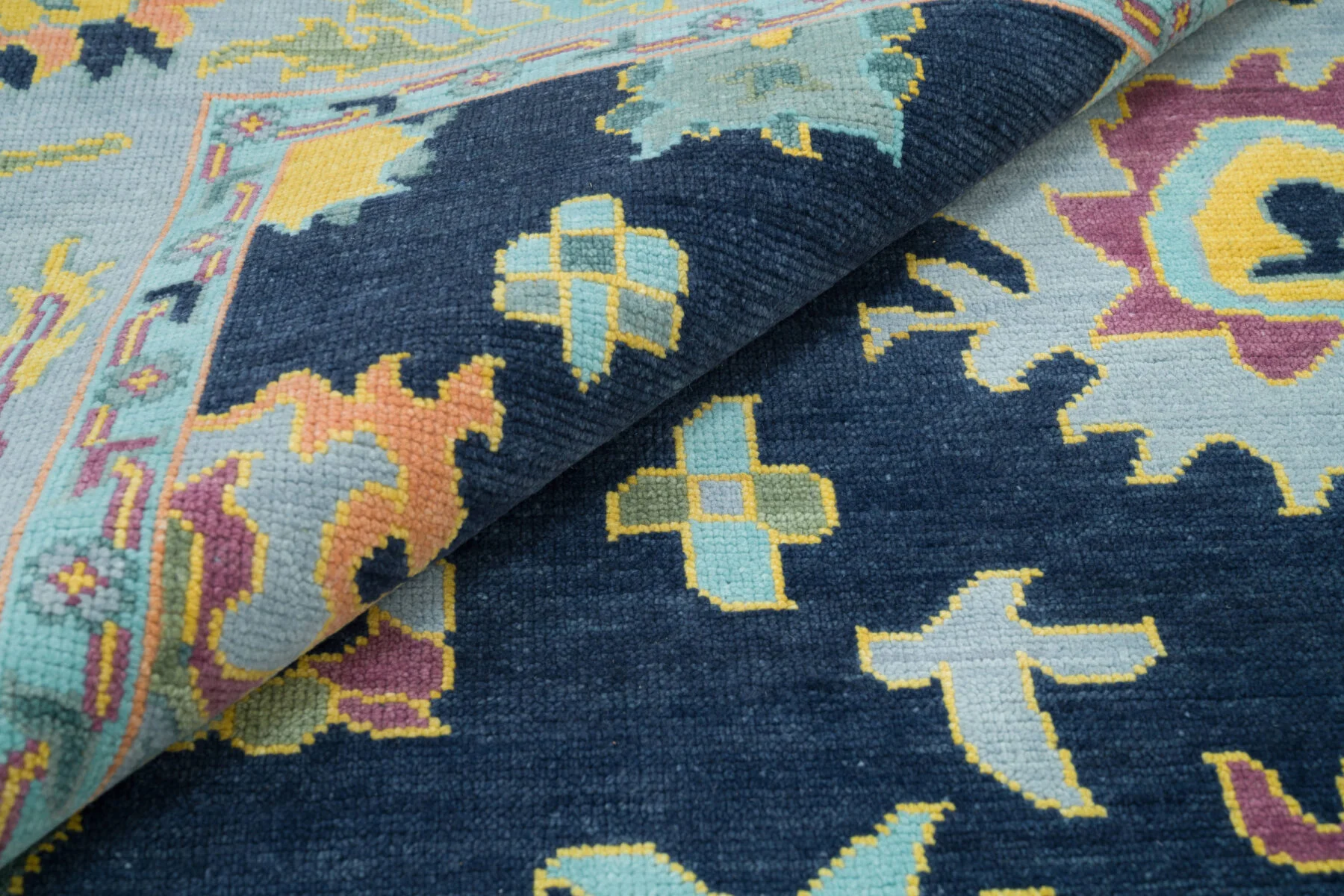 Navy & Peach Hand-Knotted Floral Rug – Palmette & Rosette