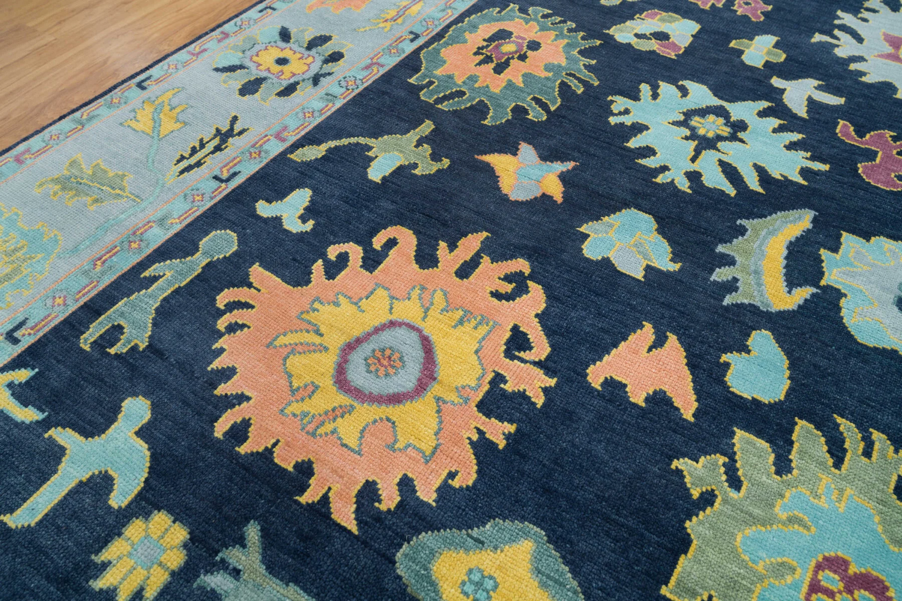 Navy & Peach Hand-Knotted Floral Rug – Palmette & Rosette