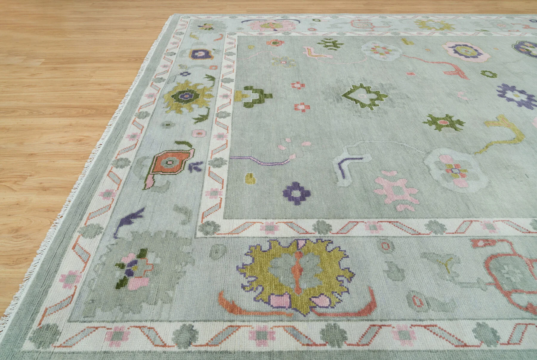 Sage Hand-Knotted Floral Rug – Rosette & Palmette
