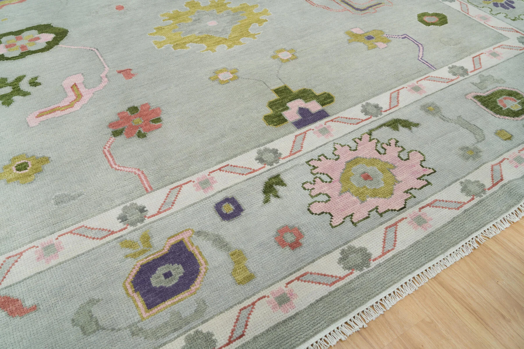 Sage Hand-Knotted Floral Rug – Rosette & Palmette