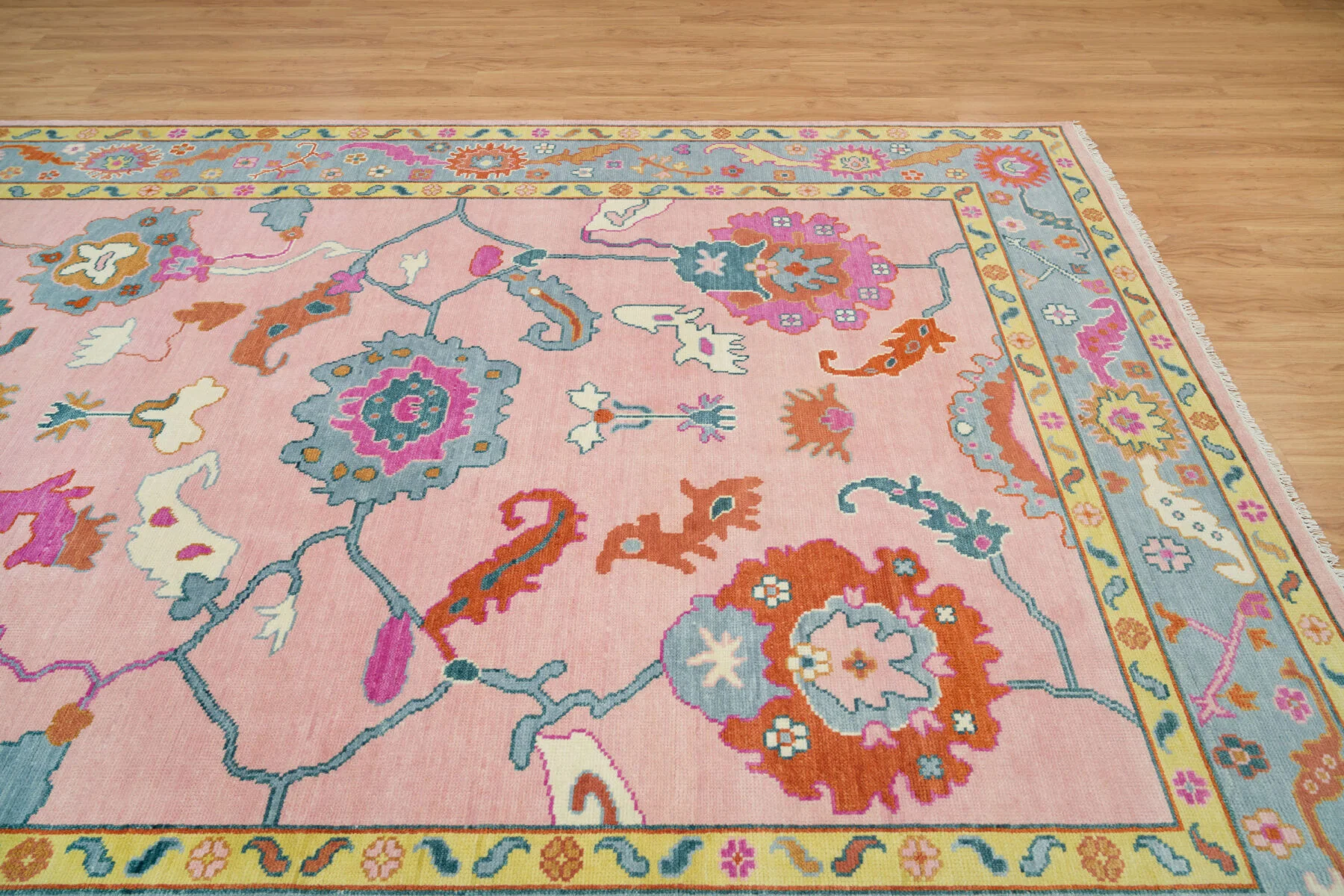 Blush Hand-Knotted Floral Rug – Palmette & Rosette