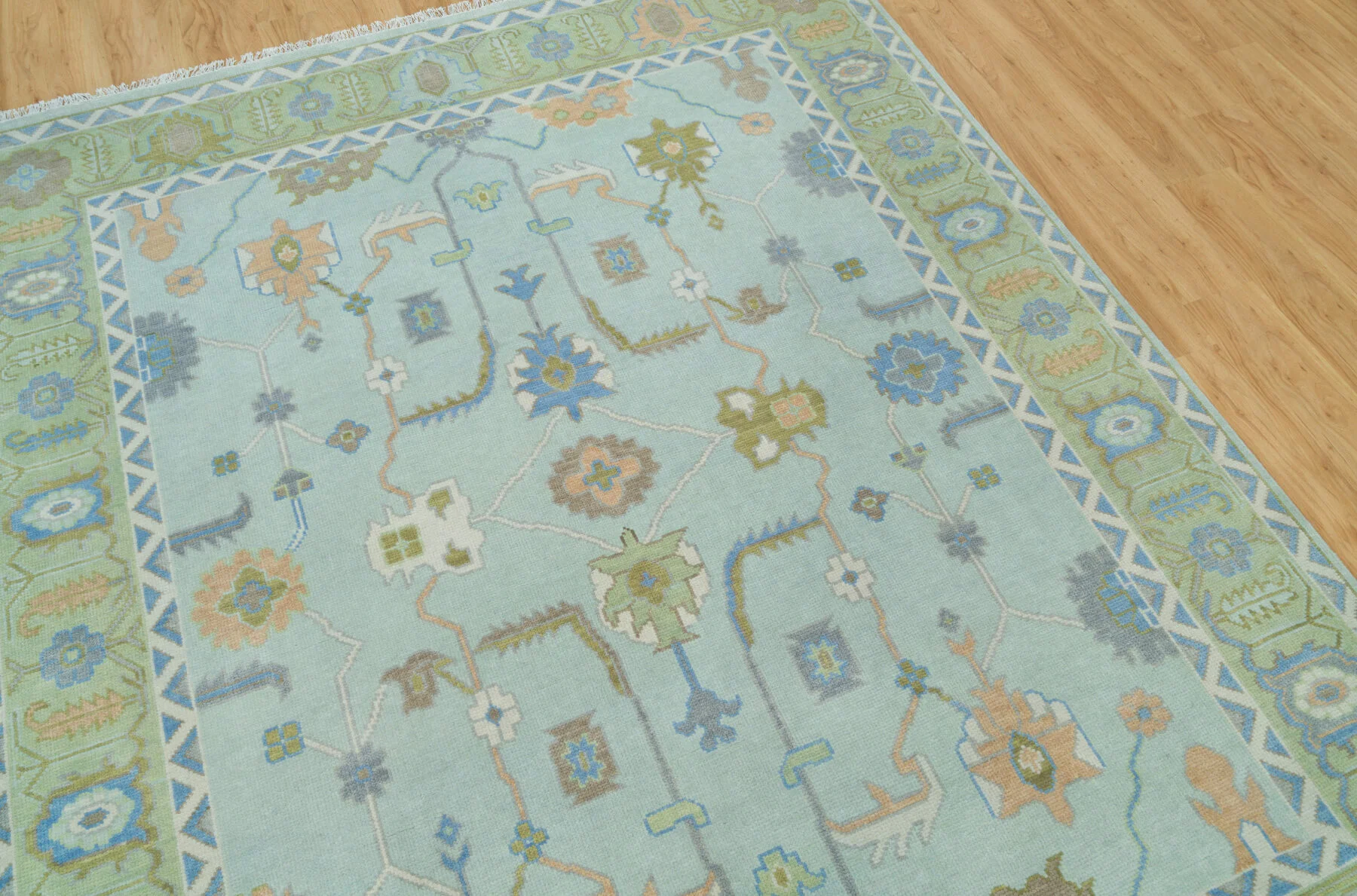 Sage & Blue Hand-Knotted Floral Rug – Palmette & Rosette (3730)