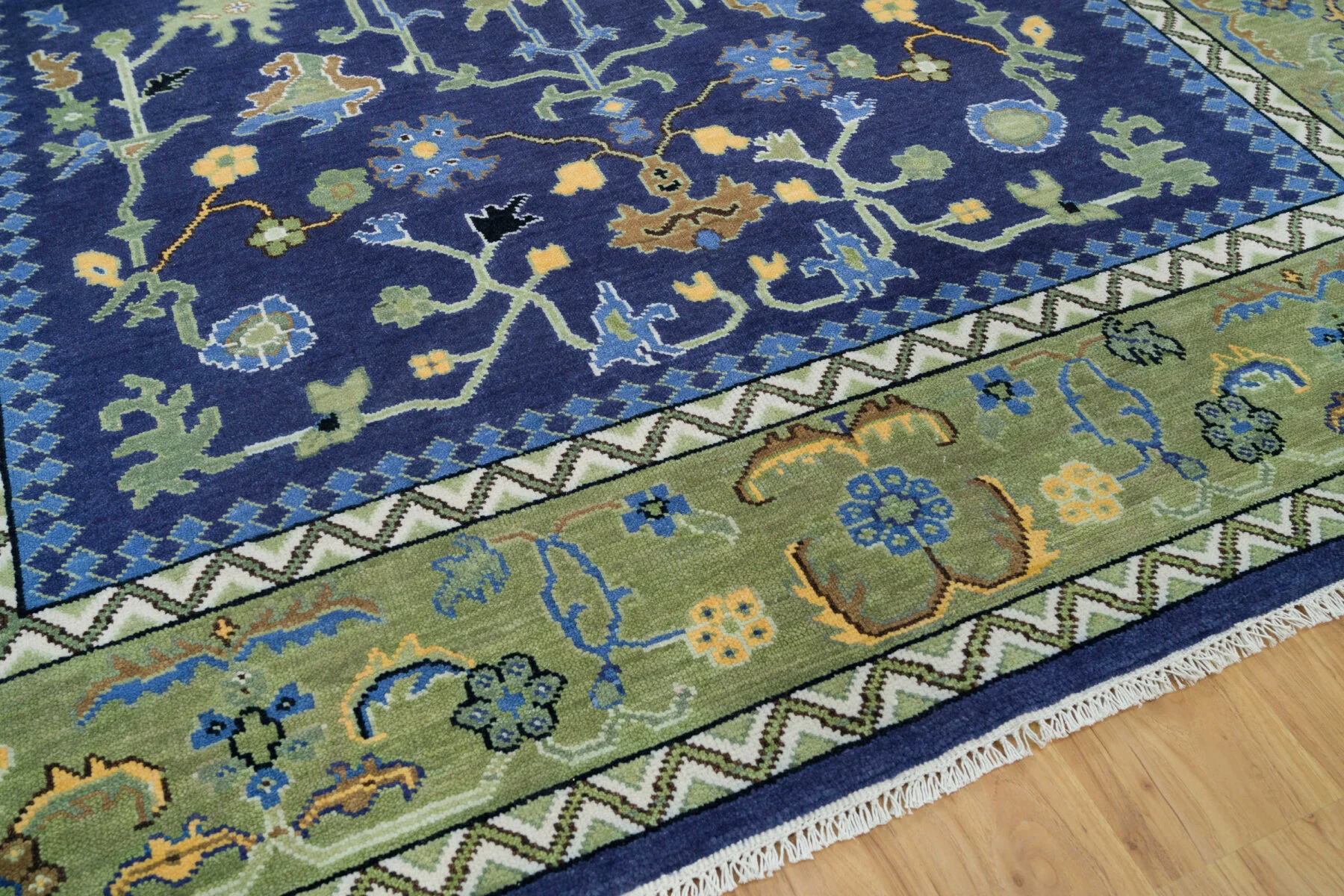 Navy Hand-Knotted Floral Rug – Palmette & Leafy Vine