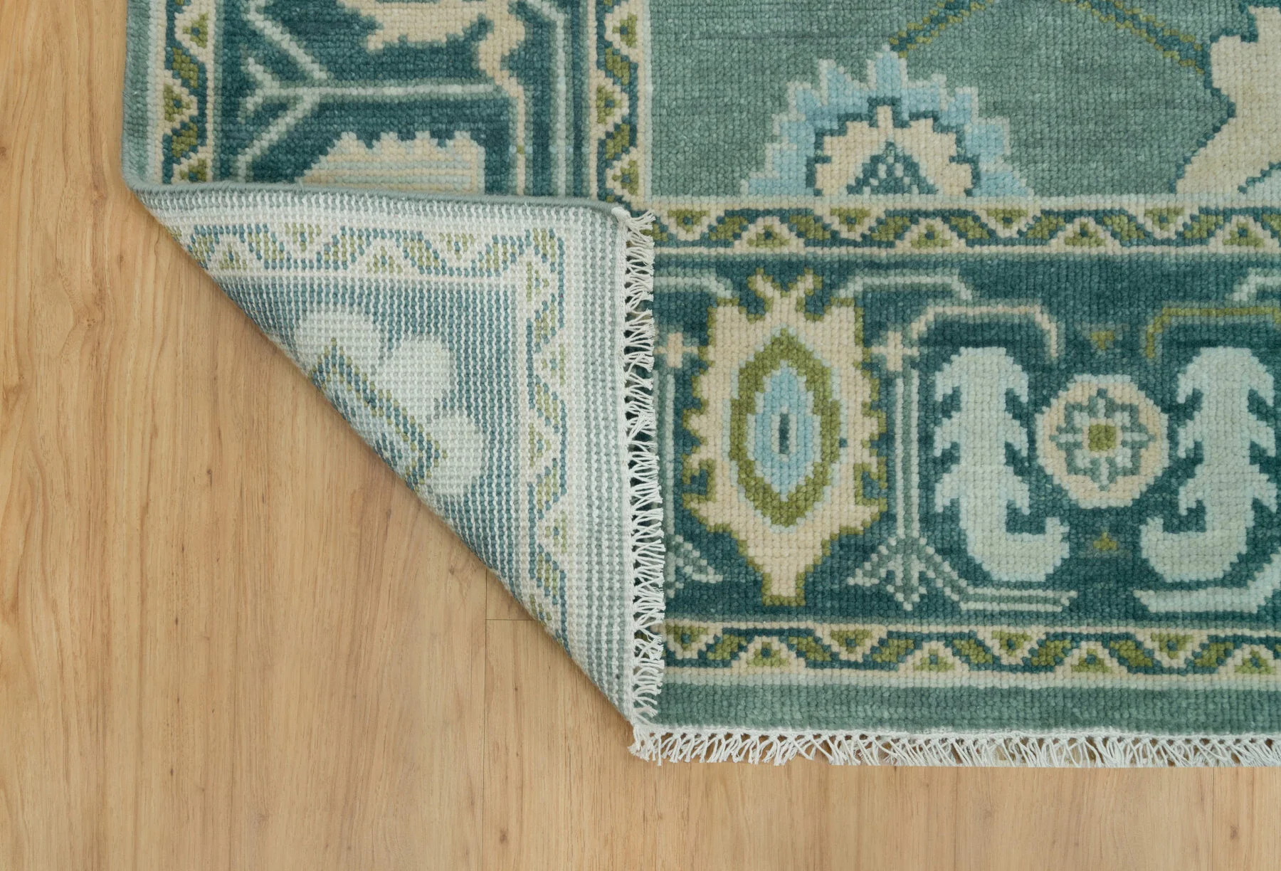 Sage & Teal Hand-Knotted Floral Rug – Palmette & Rosette