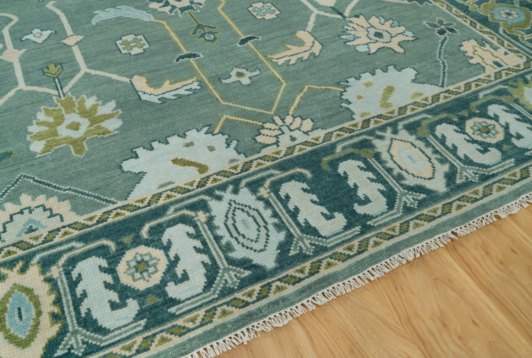 Sage & Teal Hand-Knotted Floral Rug – Palmette & Rosette