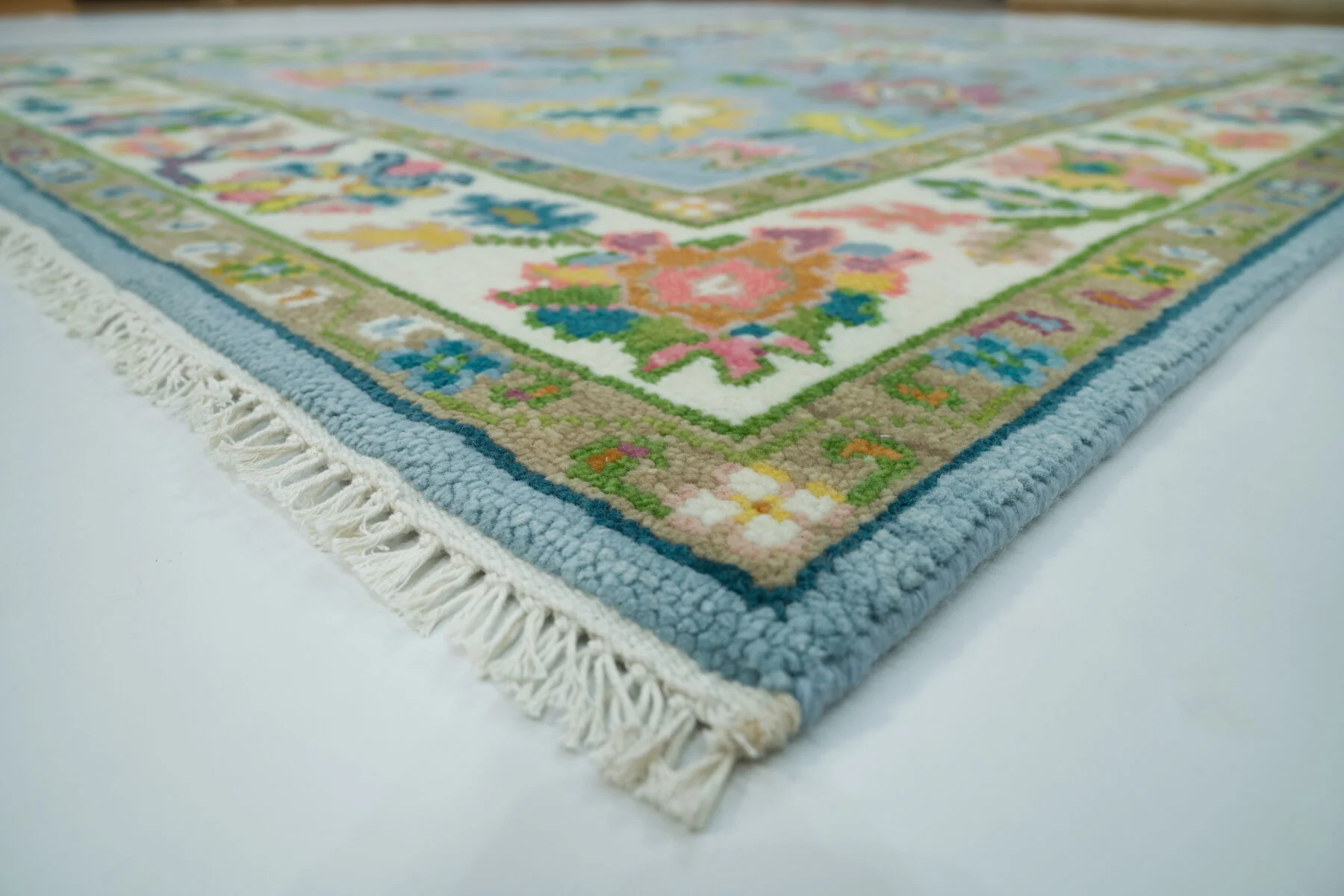 Blue & Coral Hand-Knotted Floral Rug – Palmette & Abstract Floral (3742)