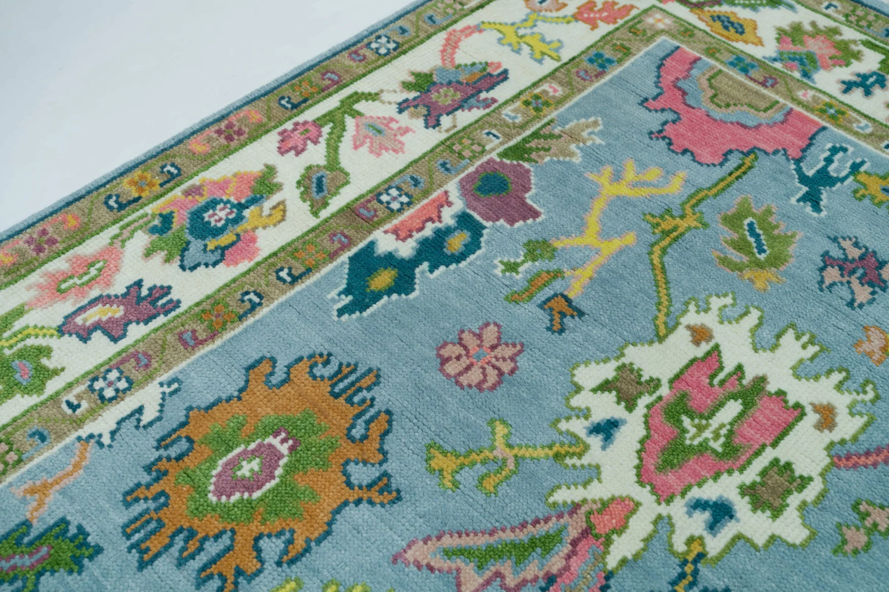 Blue & Coral Hand-Knotted Floral Rug – Palmette & Abstract Floral (3742)