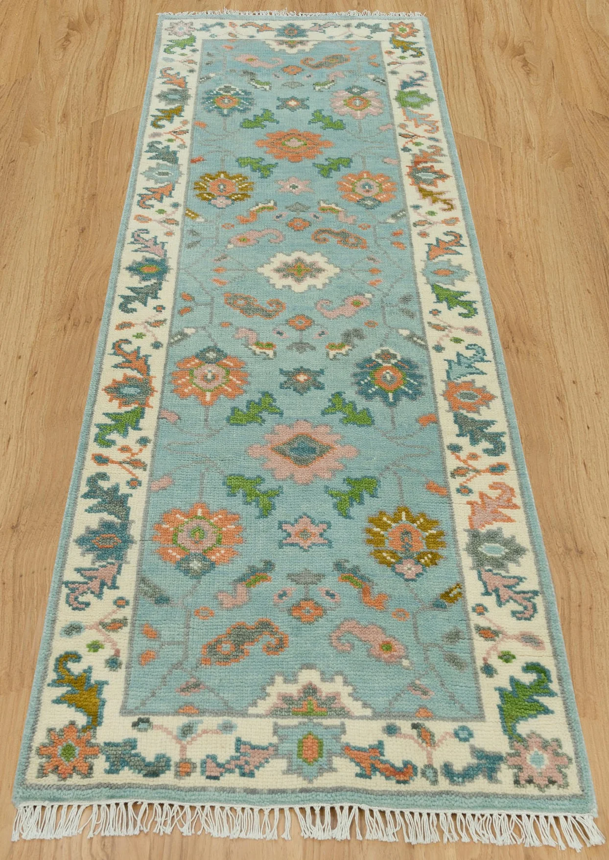 Aqua & Coral Hand-Knotted Floral Rug – Palmette & Rosette (3744)