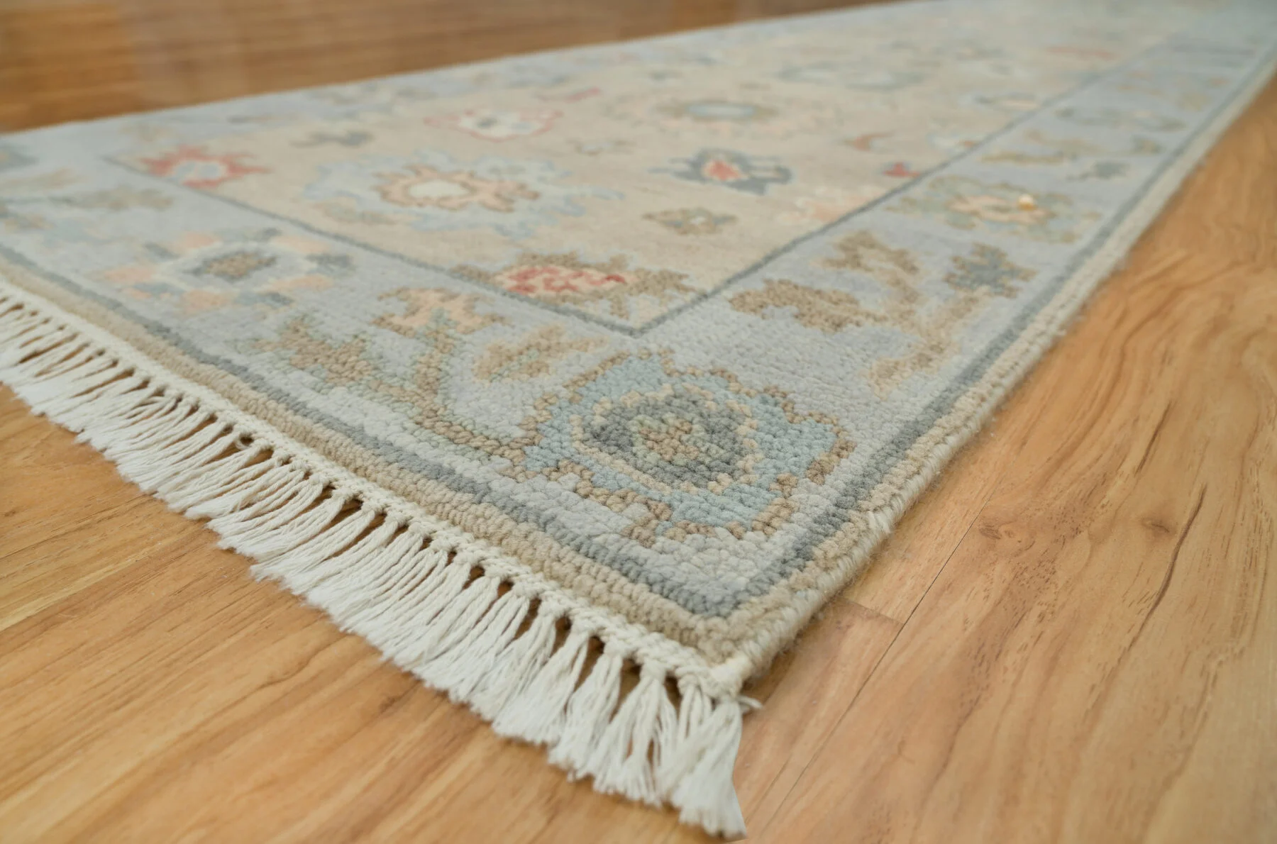 Beige & Blue Hand-Knotted Floral Rug – Palmette & Rosette